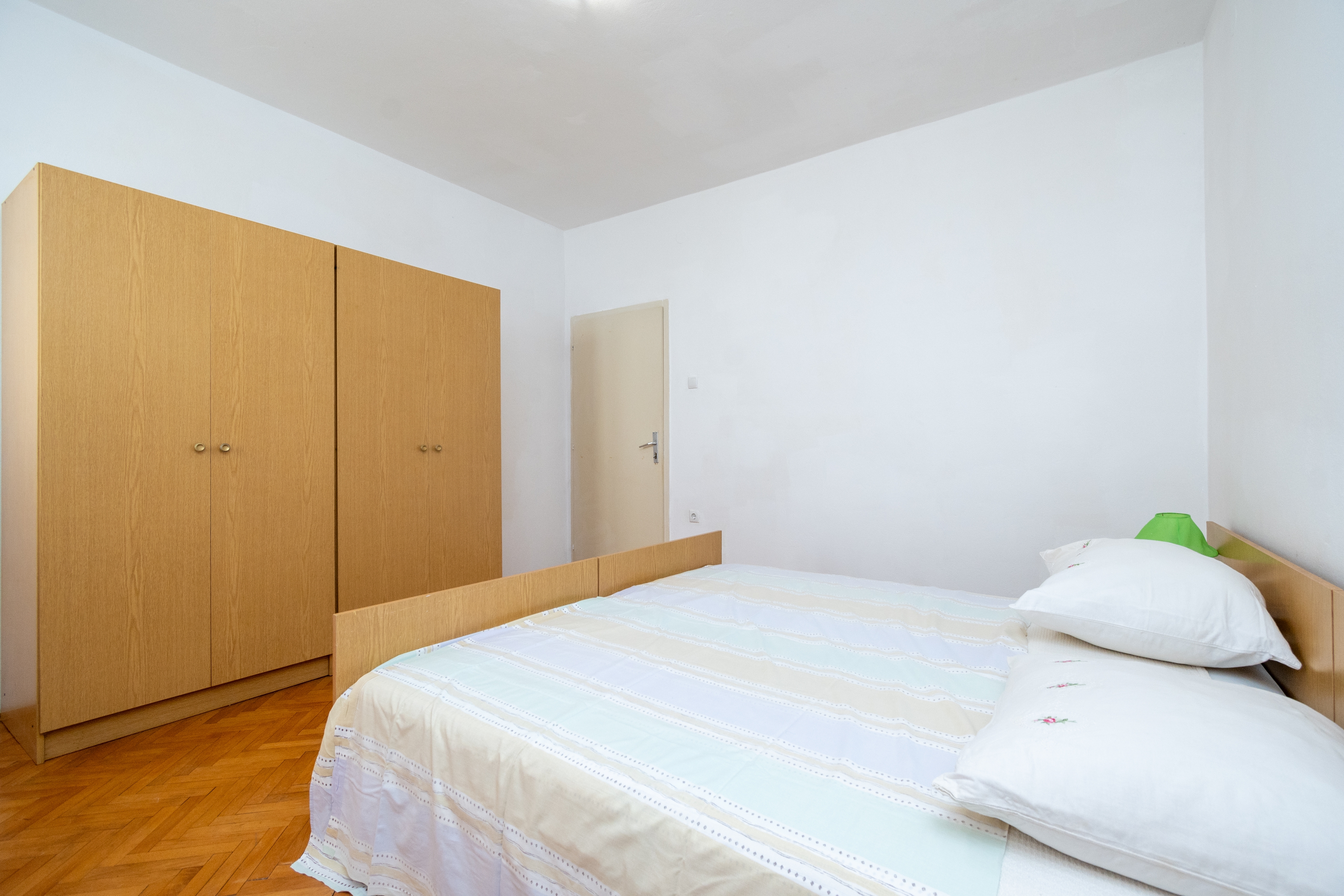 Three bedroom apartment with terrace and sea view Bibinje, Zadar  A-a
