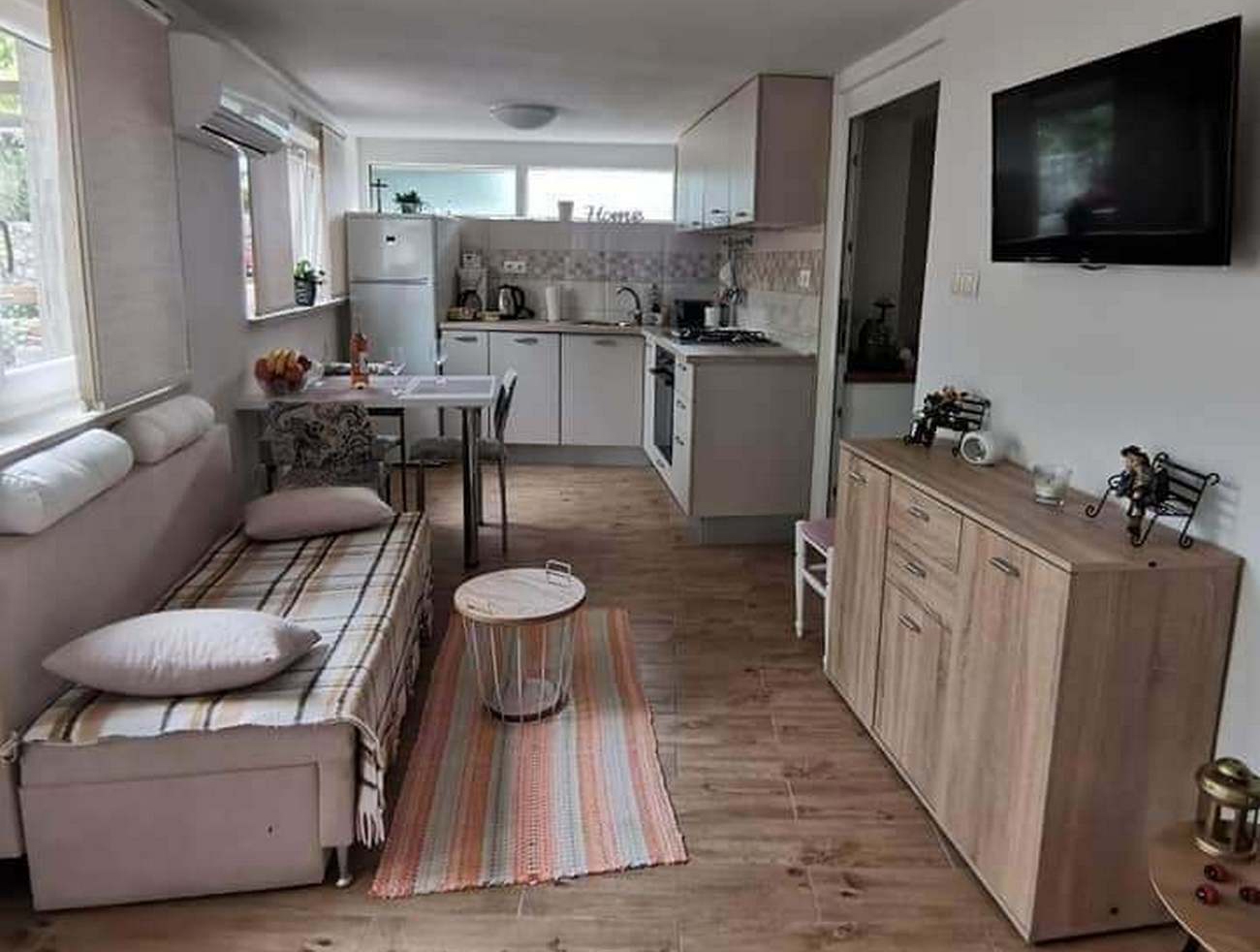 One bedroom apartment with terrace Bribir, Novi Vinodolski (A-23380-a)