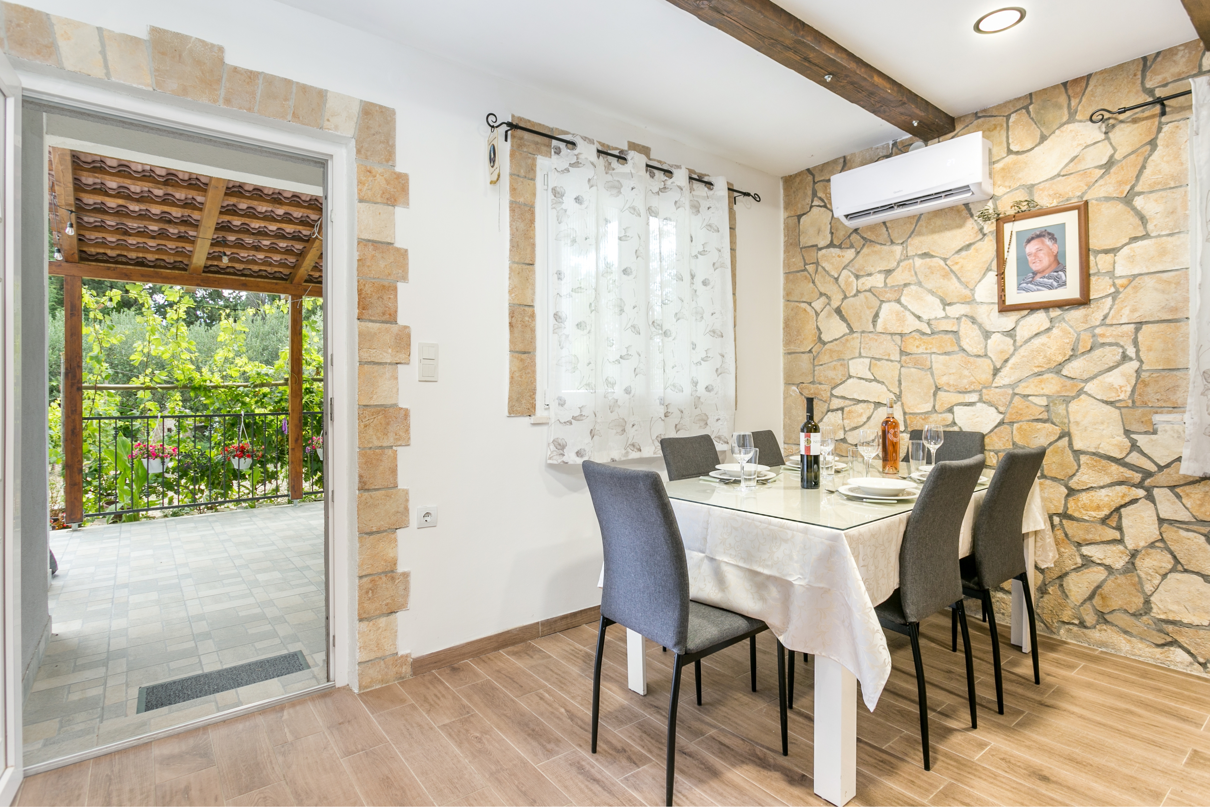 One bedroom house with terrace Kaštel Stari, Kaštela  K