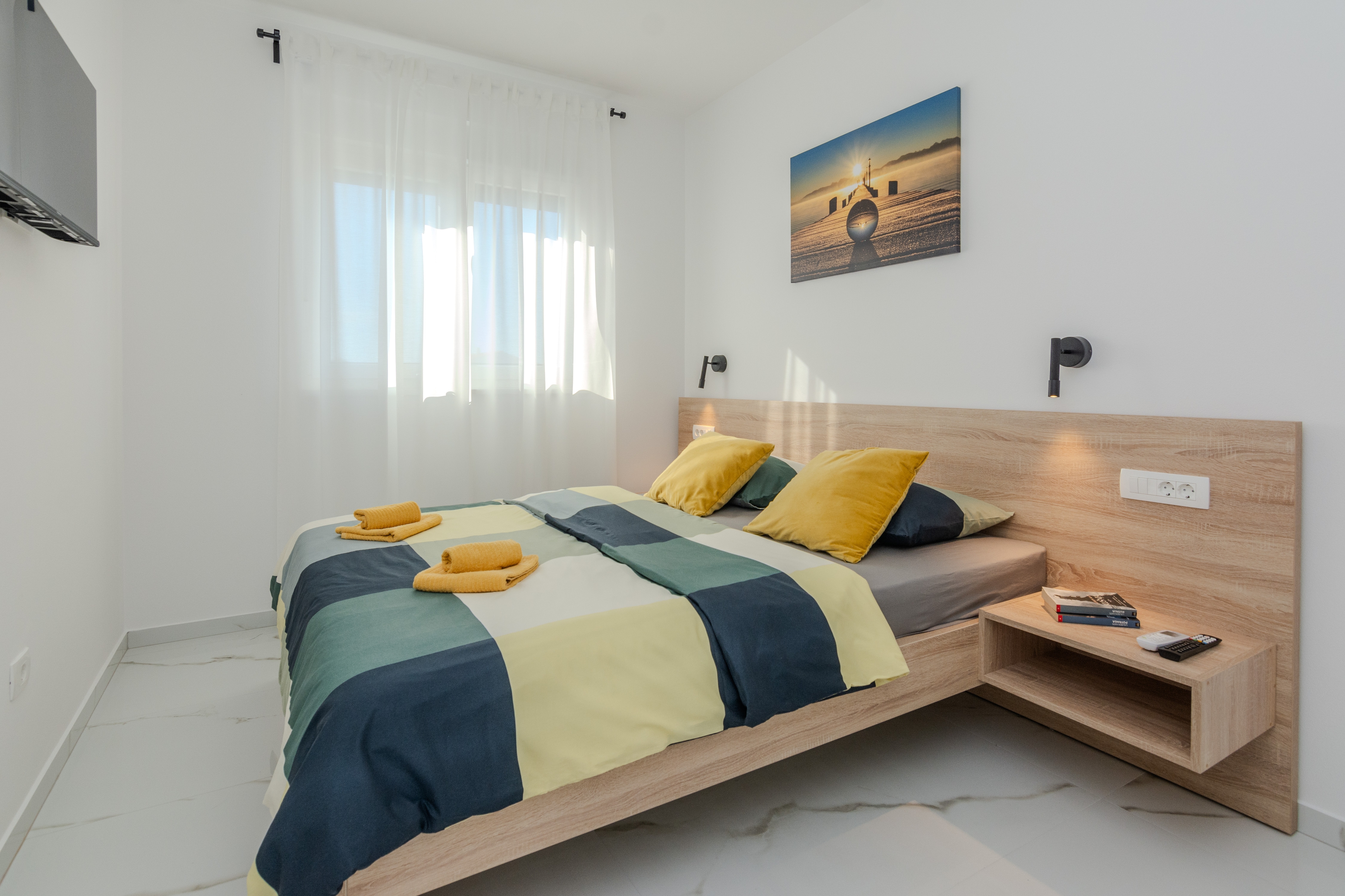 Two bedroom apartment with balcony and sea view Vir  A-a