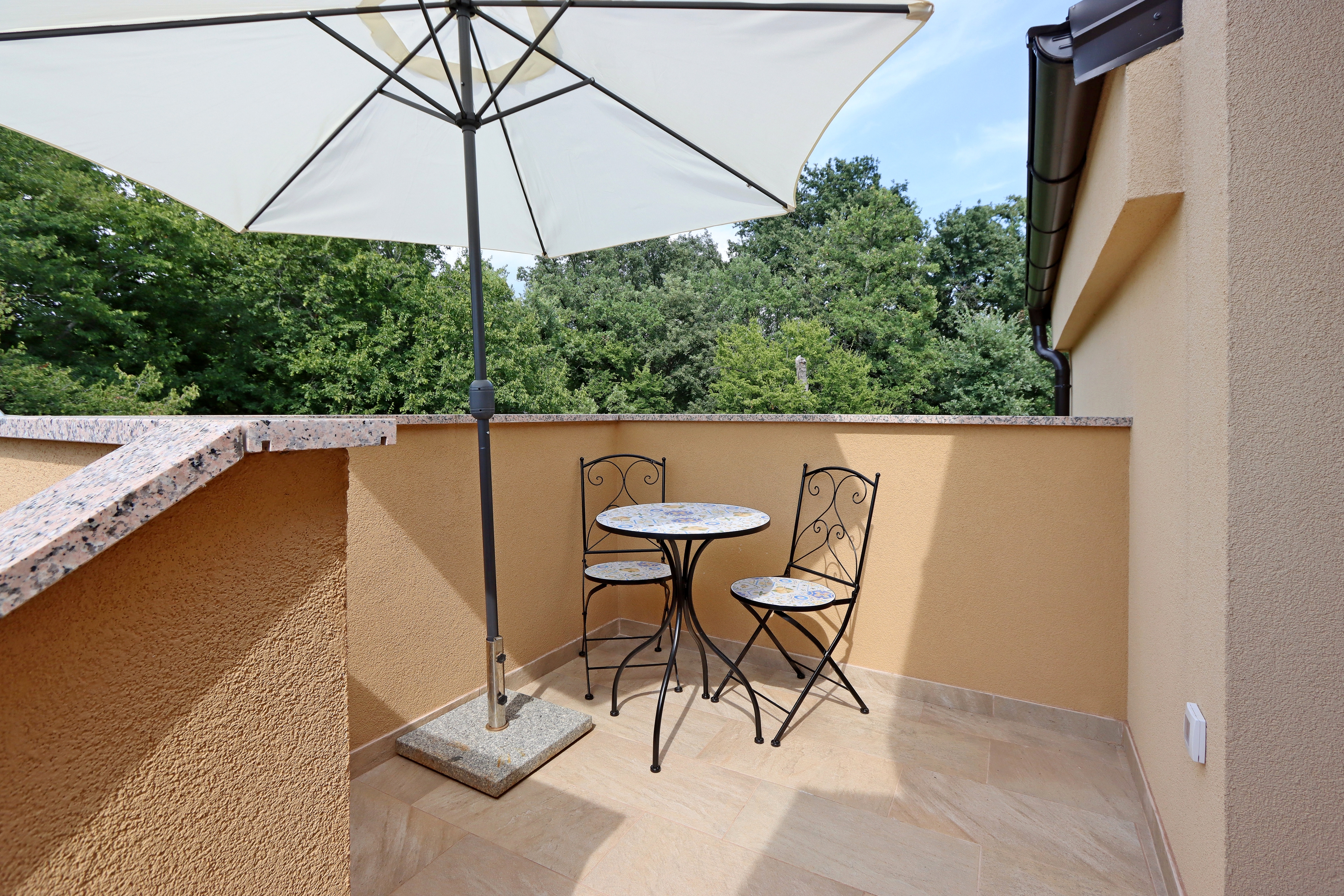 Two bedroom apartment with terrace Risika, Krk  A-a