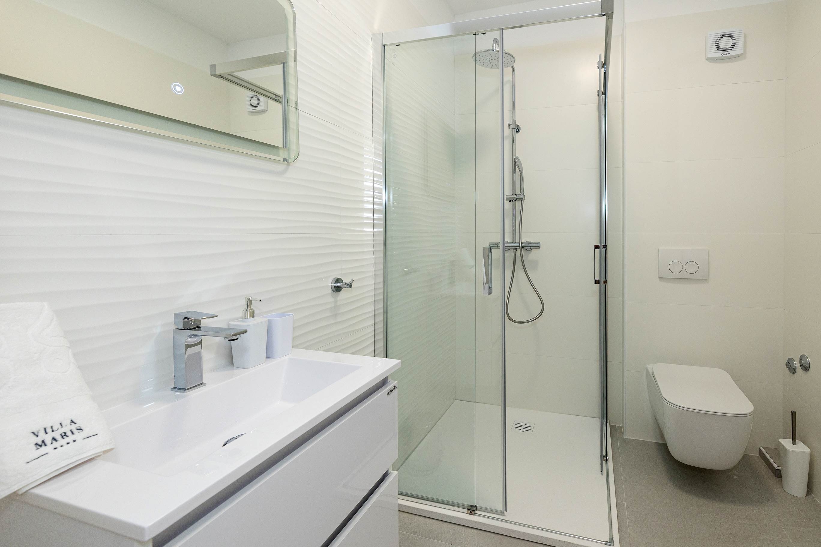 Four bedroom house with terrace Tribalj, Crikvenica  K