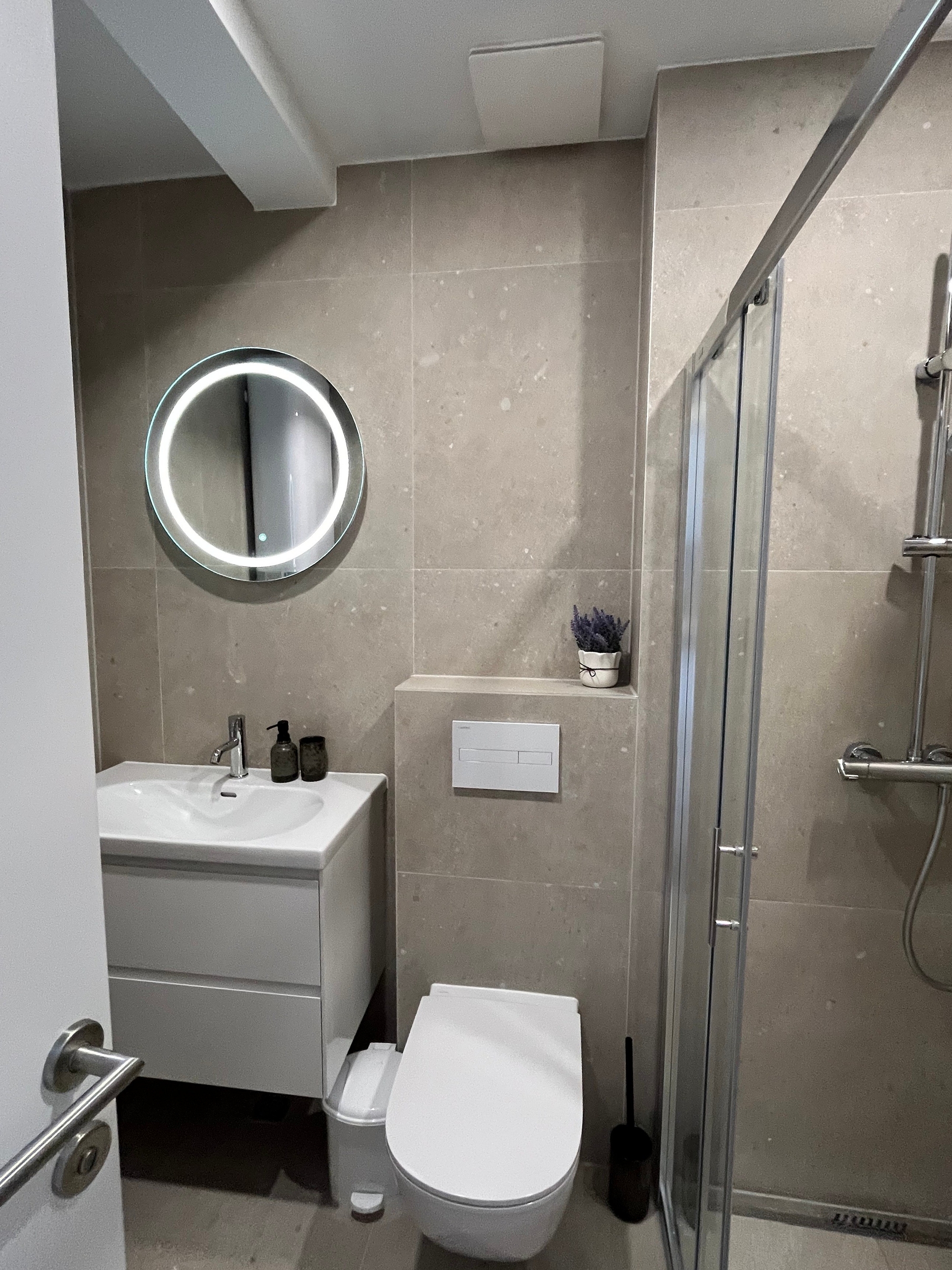 One bedroom apartment with balcony and sea view Makarska  A-a