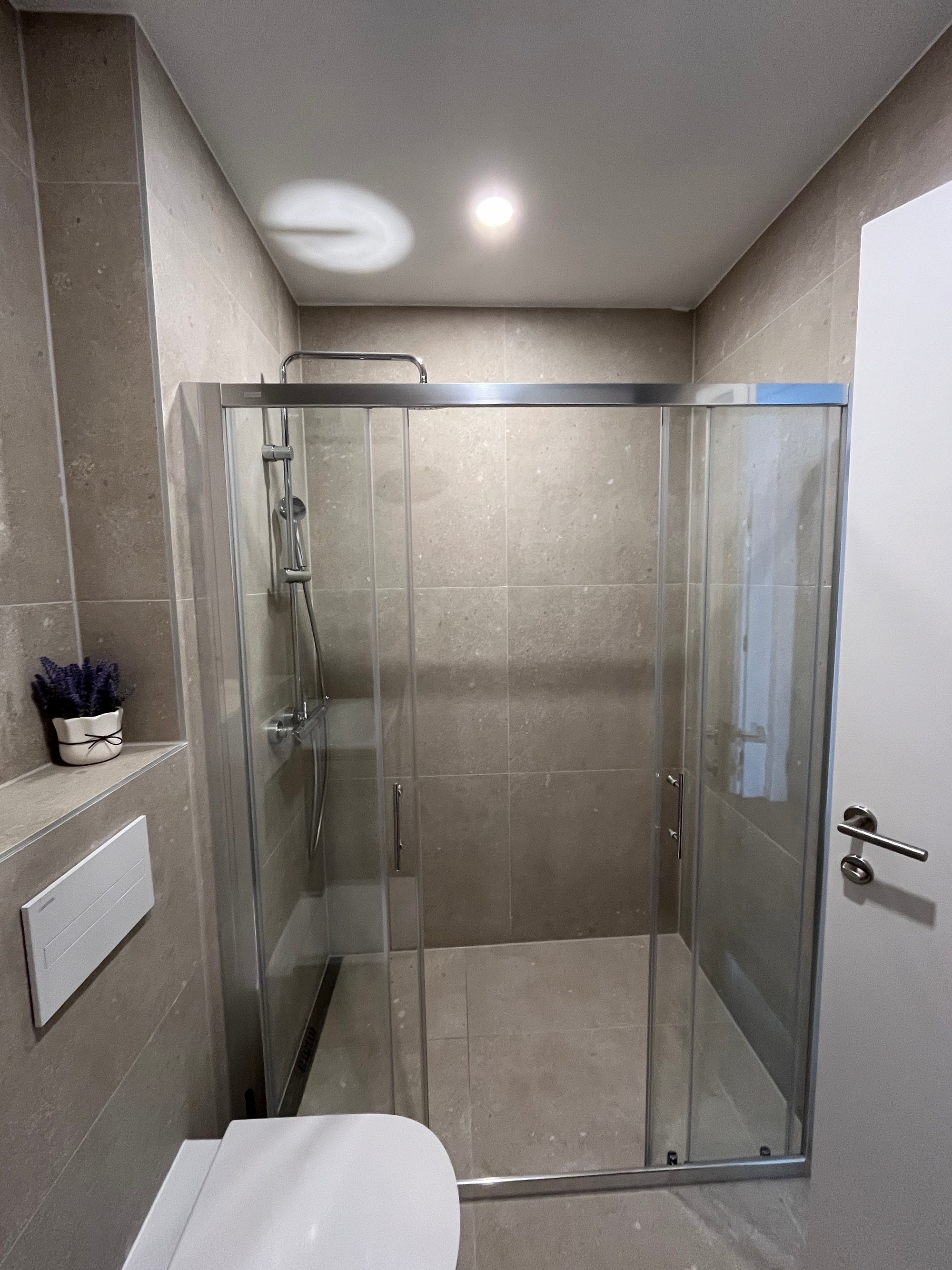 One bedroom apartment with balcony and sea view Makarska  A-a