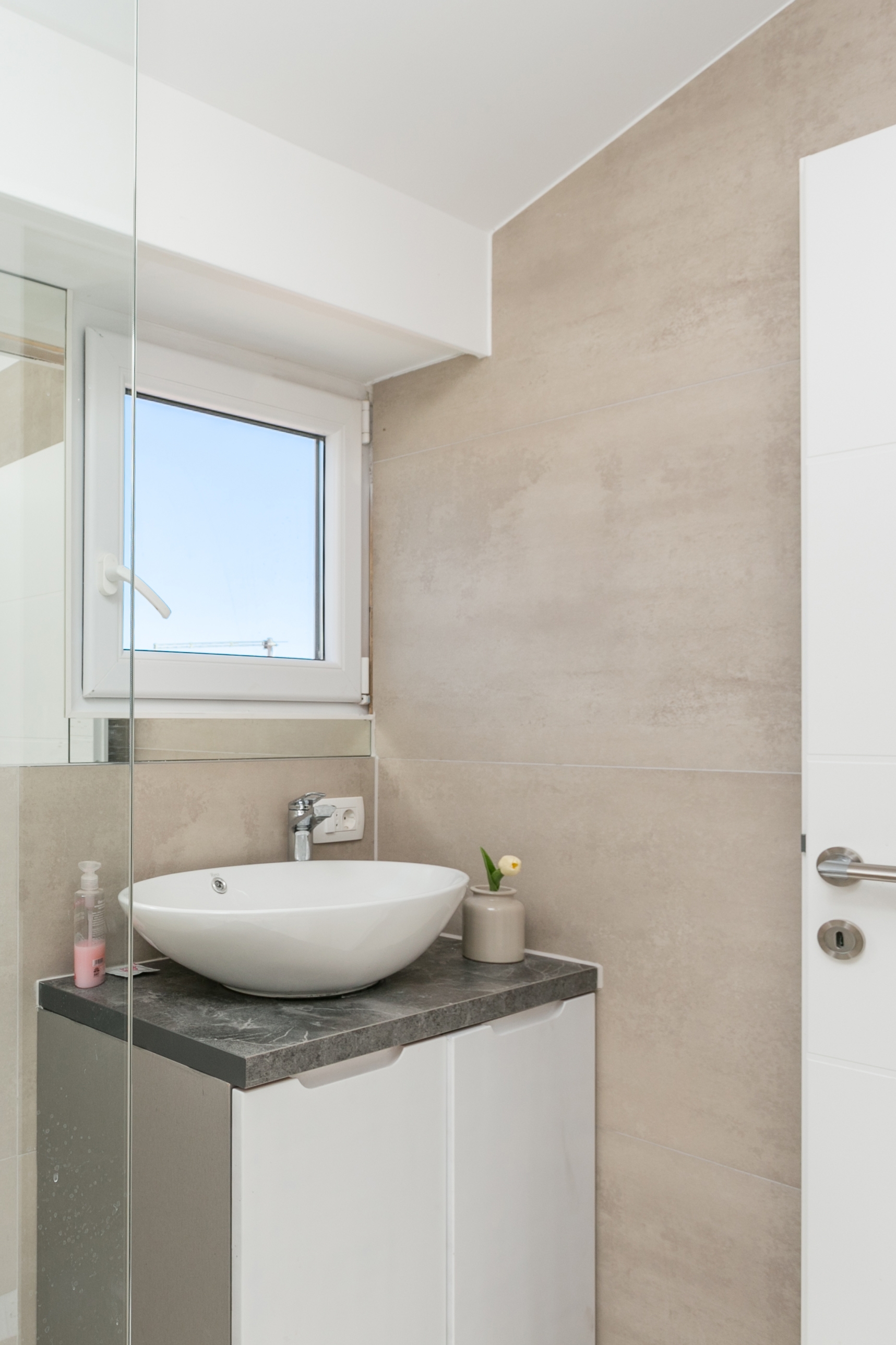 One bedroom apartment with air-conditioning Slatine, Čiovo  A-a
