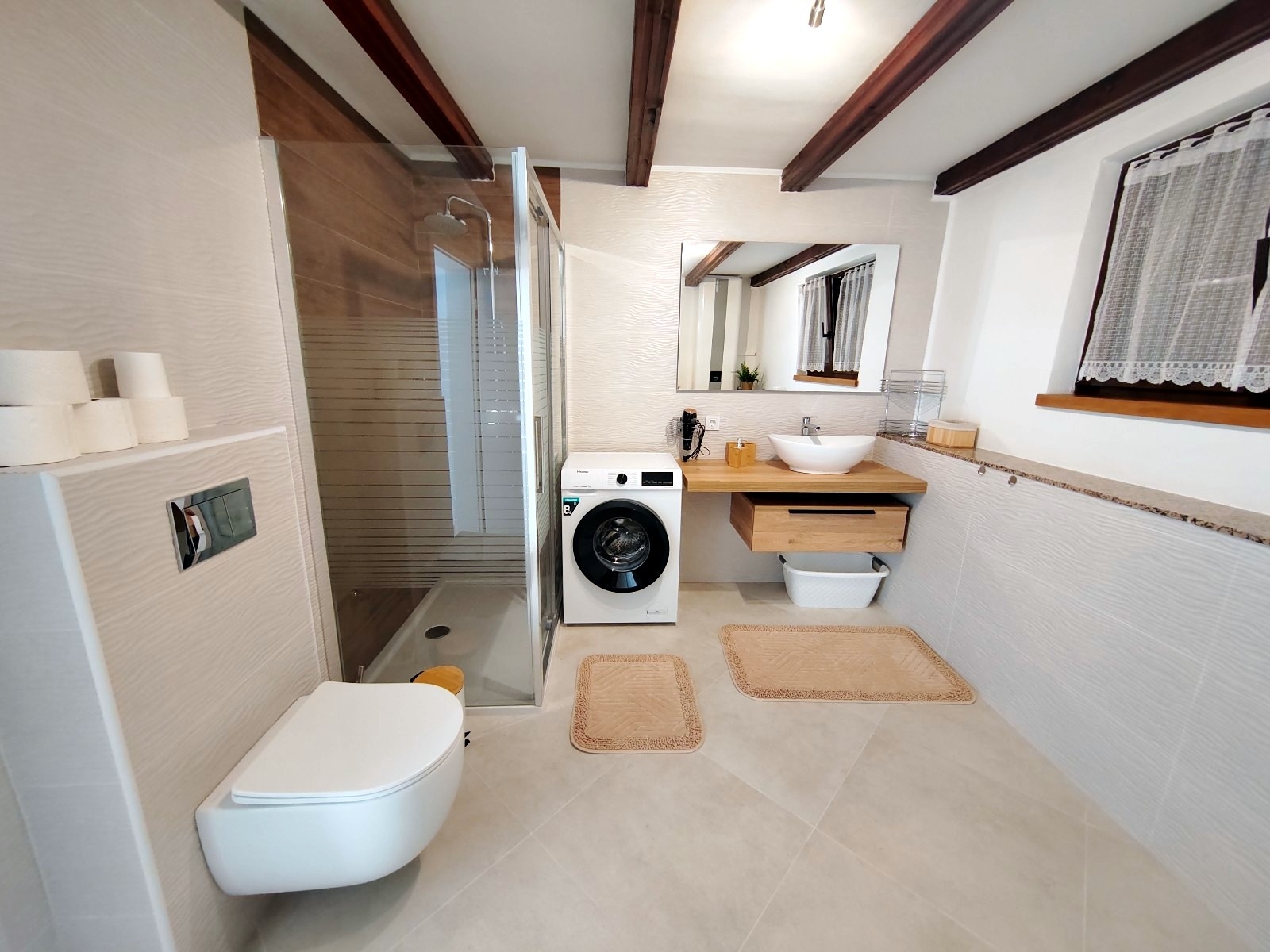 Two bedroom house with terrace and sea view Mundanije, Rab  K