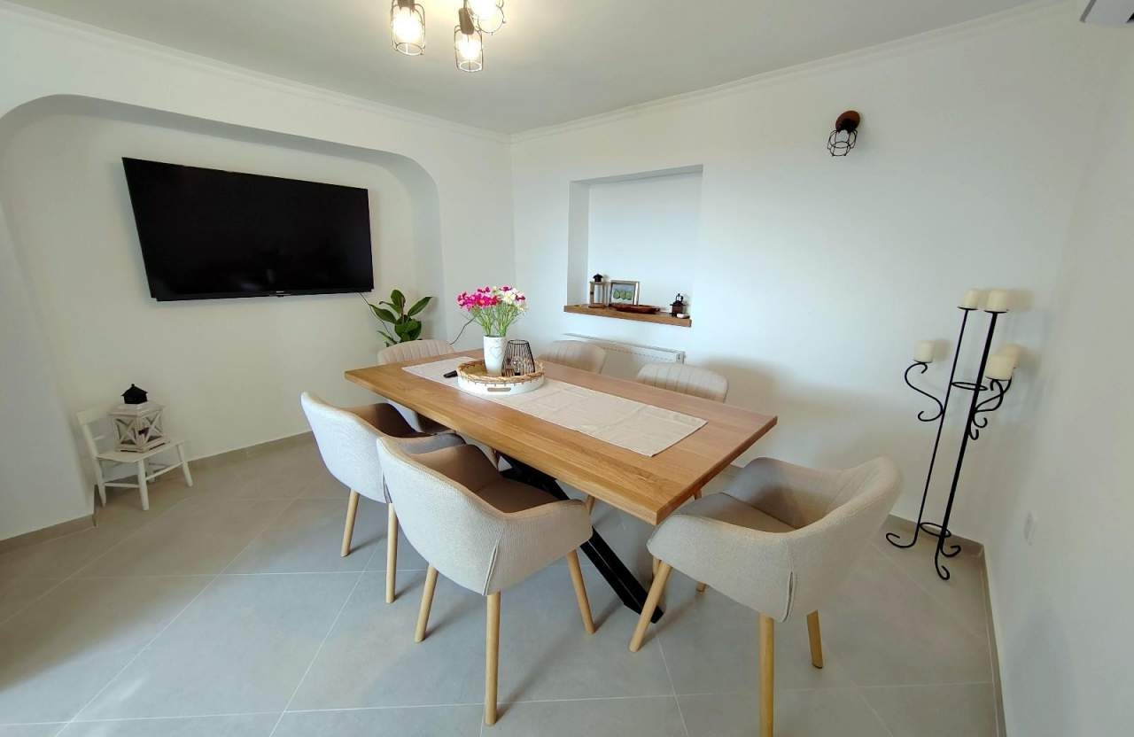 Two bedroom house with terrace and sea view Mundanije, Rab (K-23396) Two bedroom house with terrace and sea view Mundanije, Rab (K-23396)