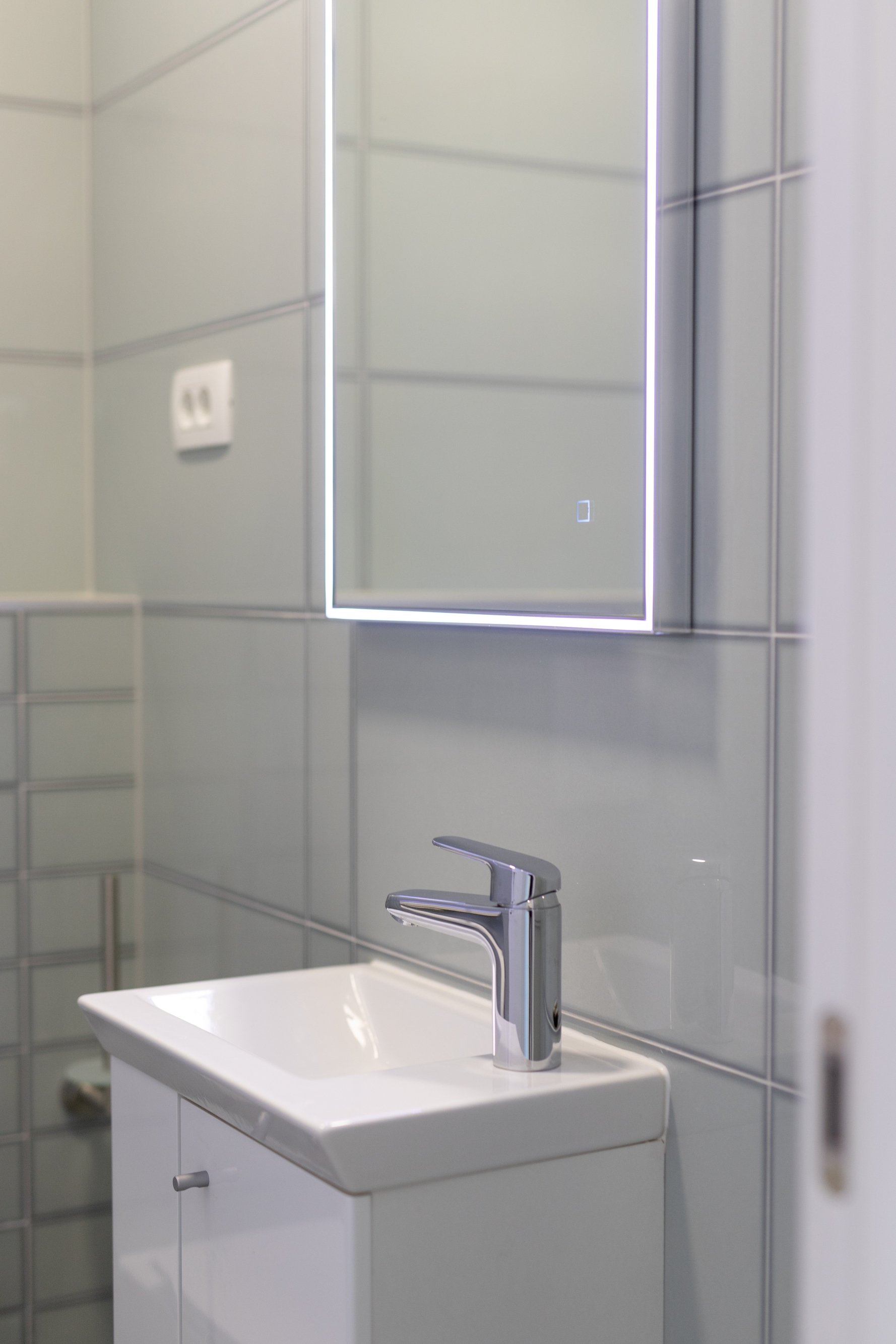 Two bedroom apartment with terrace and sea view Kaštel Kambelovac, Kaštela  A-a