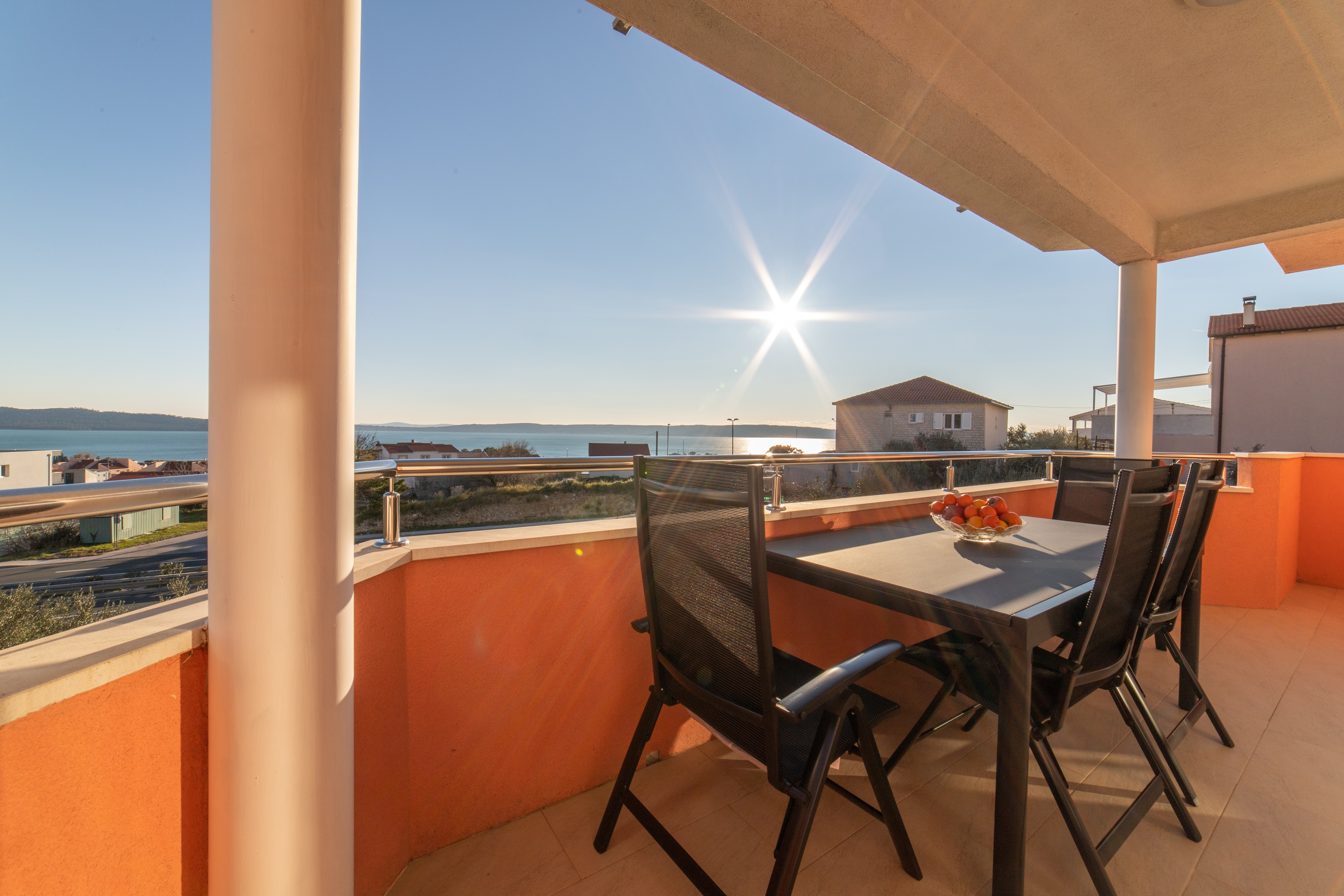 Two bedroom apartment with terrace and sea view Kaštel Kambelovac, Kaštela  A-a