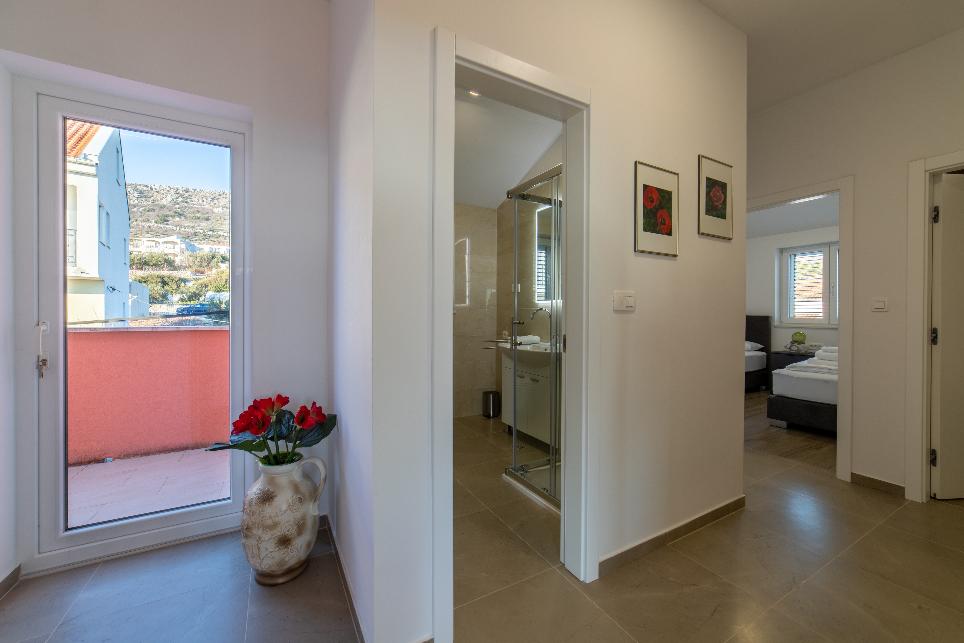 Two bedroom apartment with terrace and sea view Kaštel Kambelovac, Kaštela  A-b