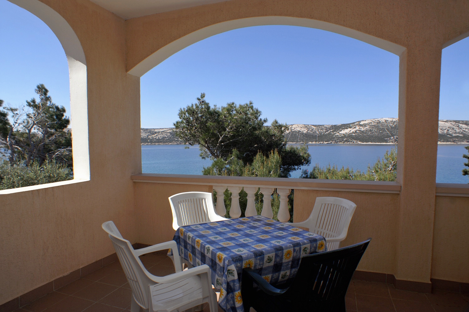 One bedroom apartment near beach Stara Novalja (Pag) (A-234-c) One bedroom apartment near beach Stara Novalja (Pag) (A-234-c)