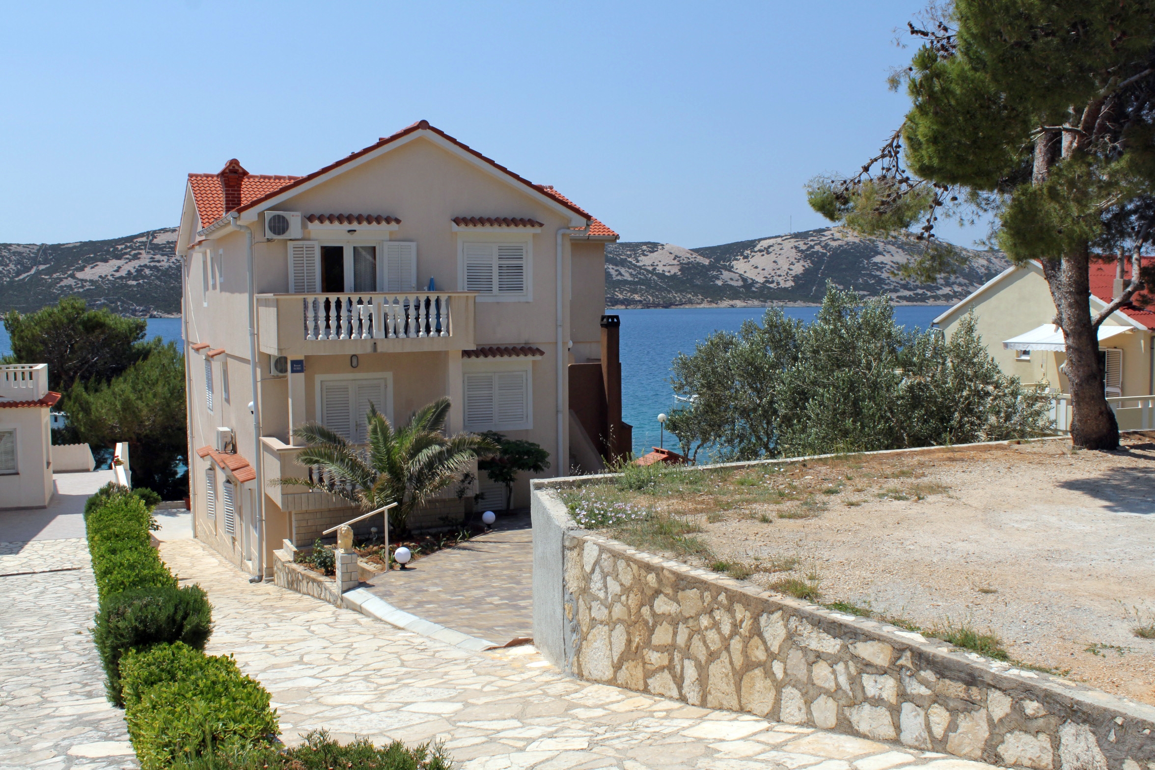 Two bedroom apartment near beach Stara Novalja (Pag) (A-234-b) Two bedroom apartment near beach Stara Novalja (Pag) (A-234-b)