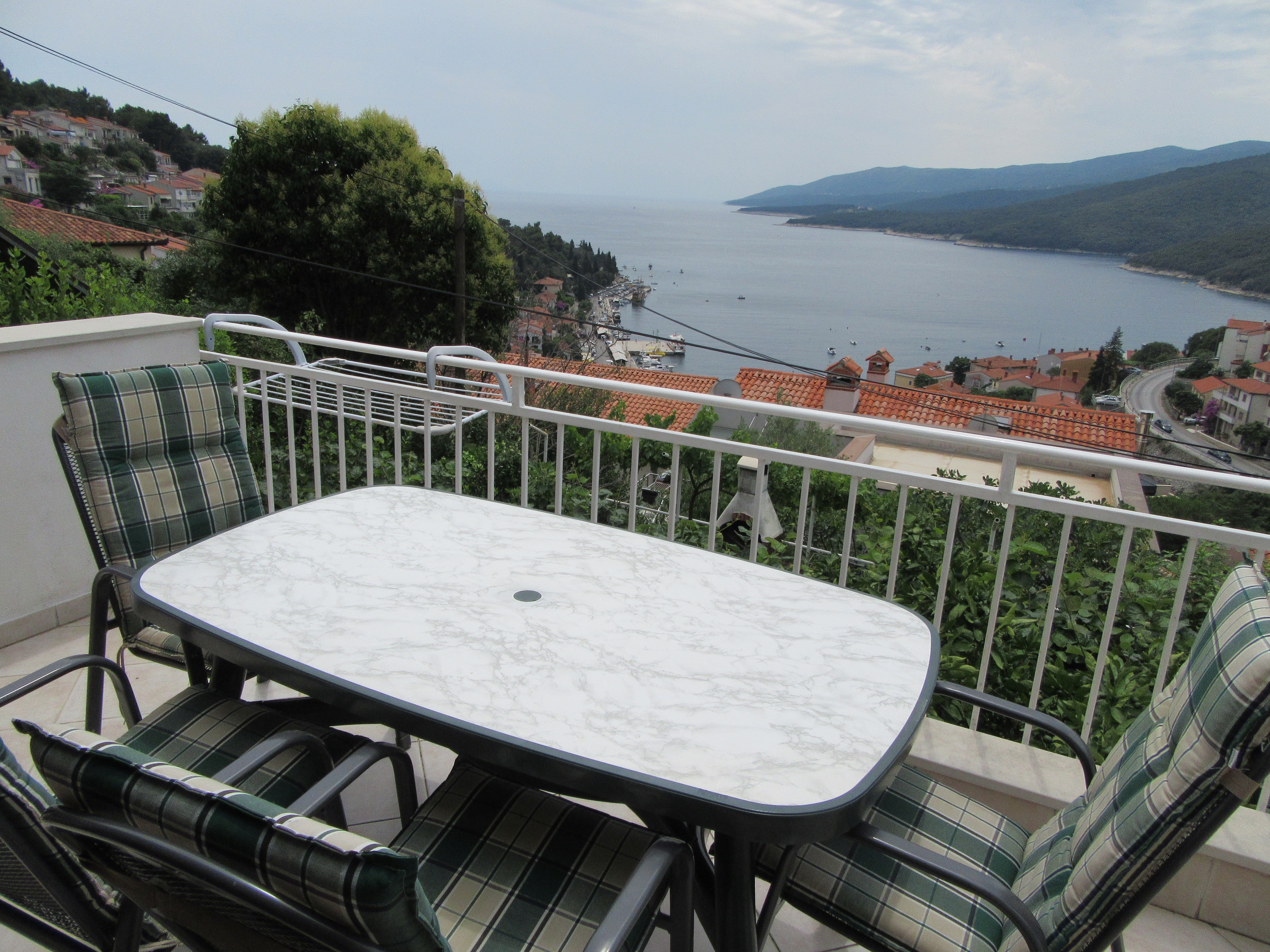 Two bedroom apartment with terrace and sea view Rabac, Labin  A-a