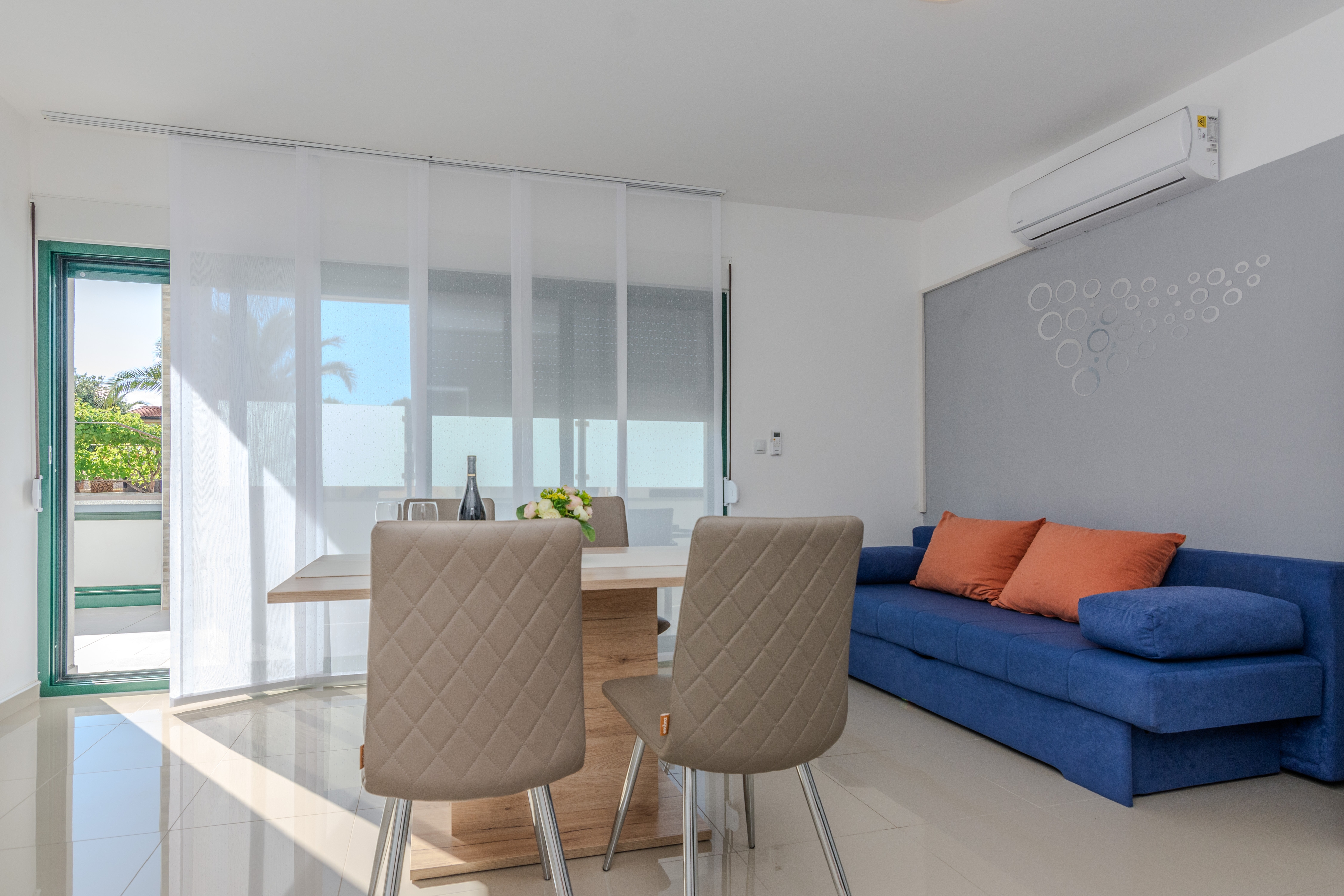 One bedroom apartment with terrace Vir - Kozjak, Vir (A-23400-a)