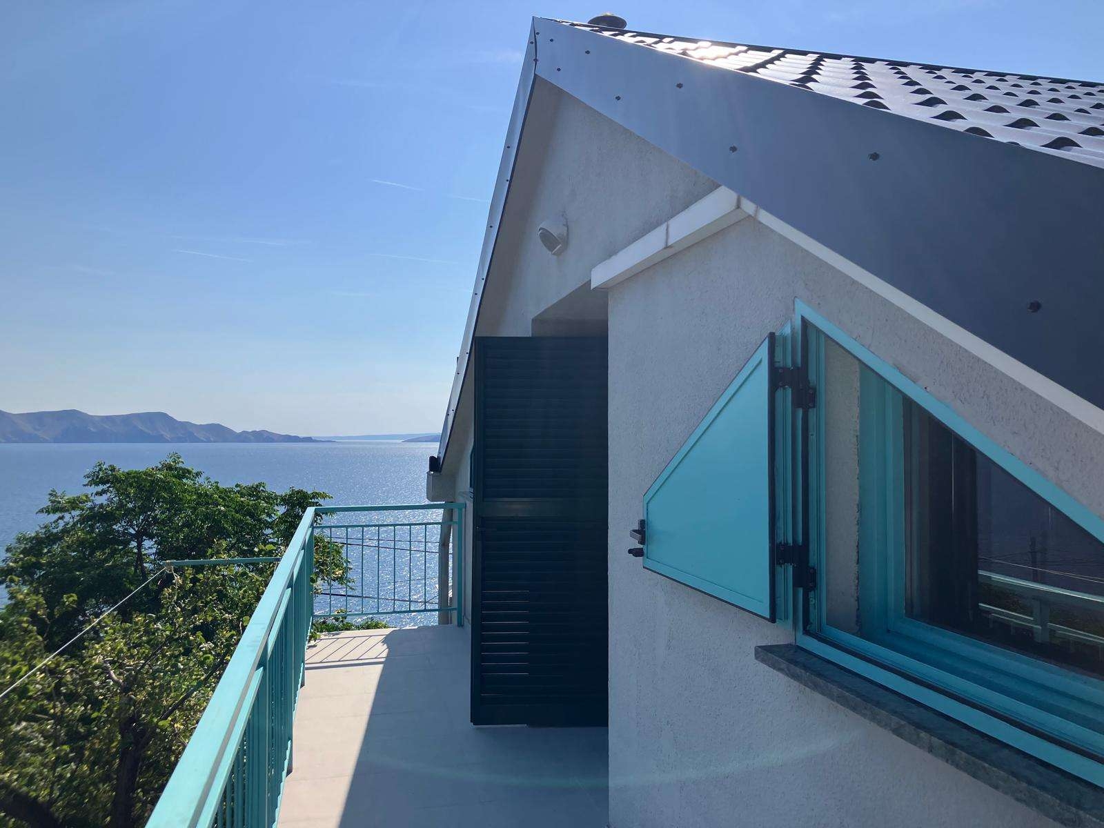 Two bedroom apartment with balcony and sea view Senj  A-a