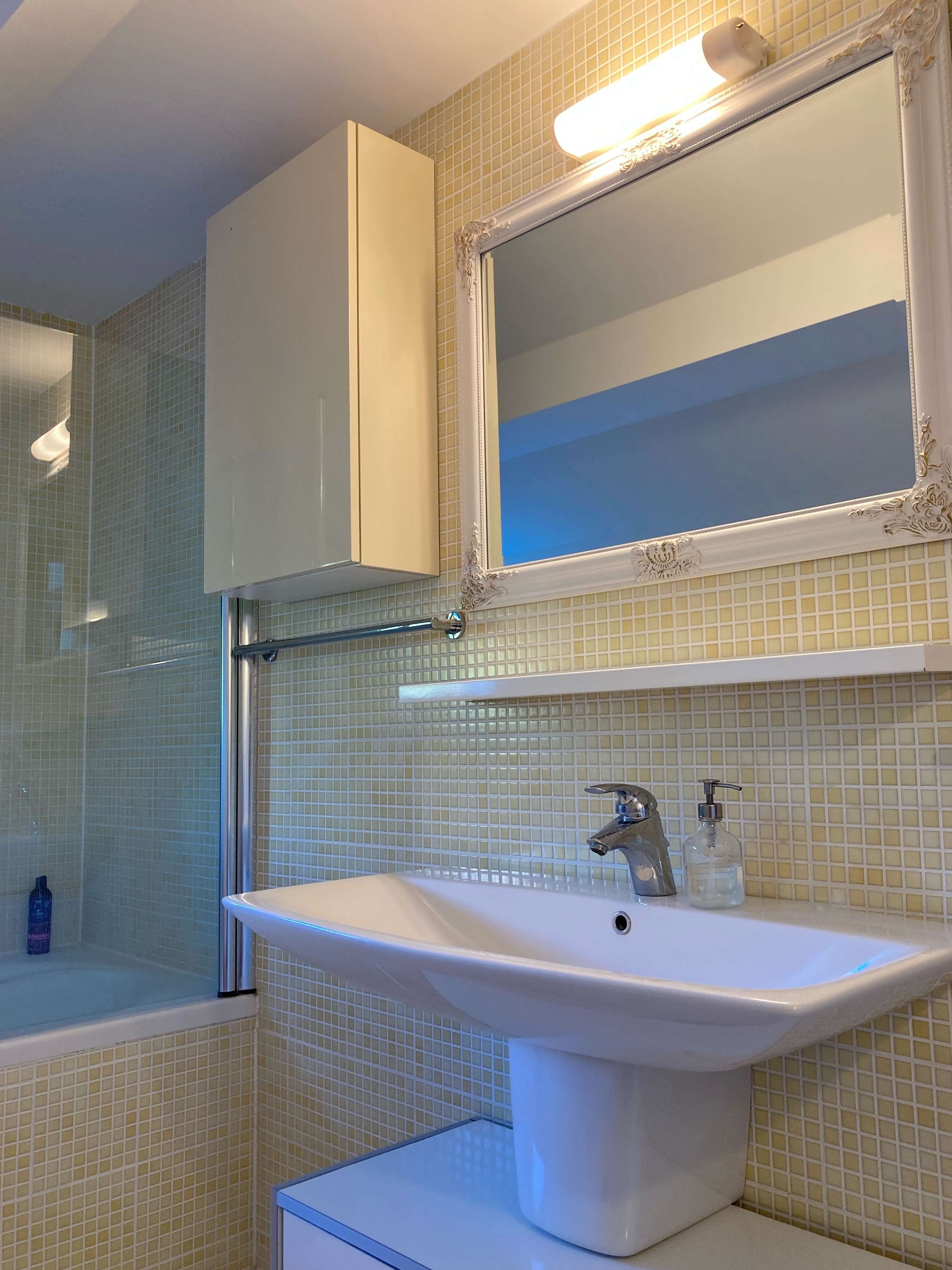 Two bedroom apartment with balcony and sea view Senj  A-a