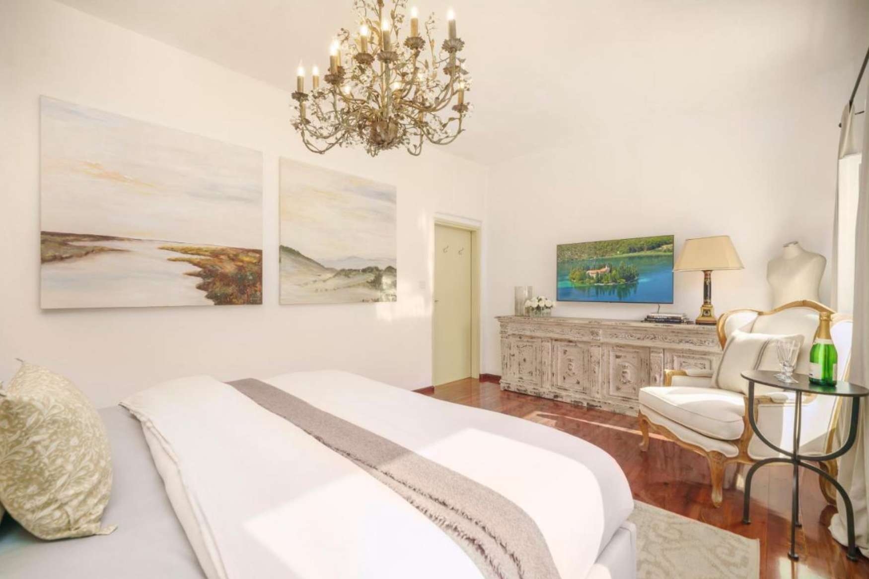 Four bedroom house with terrace and sea view Zaton, Krka  K