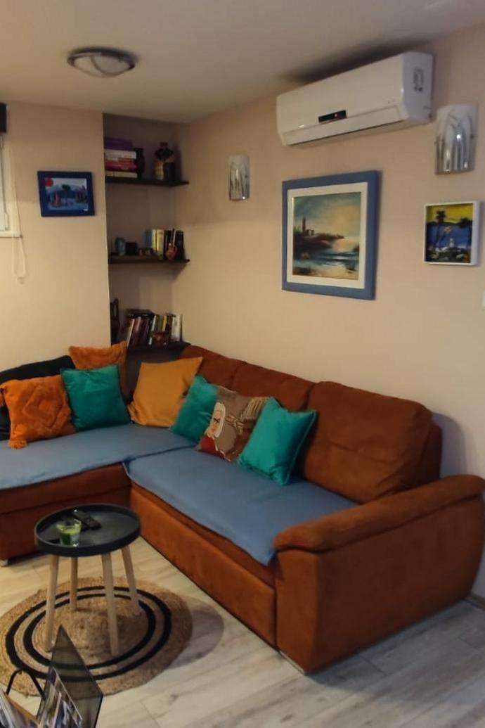 One bedroom apartment with balcony and sea view Split (A-23407-a)