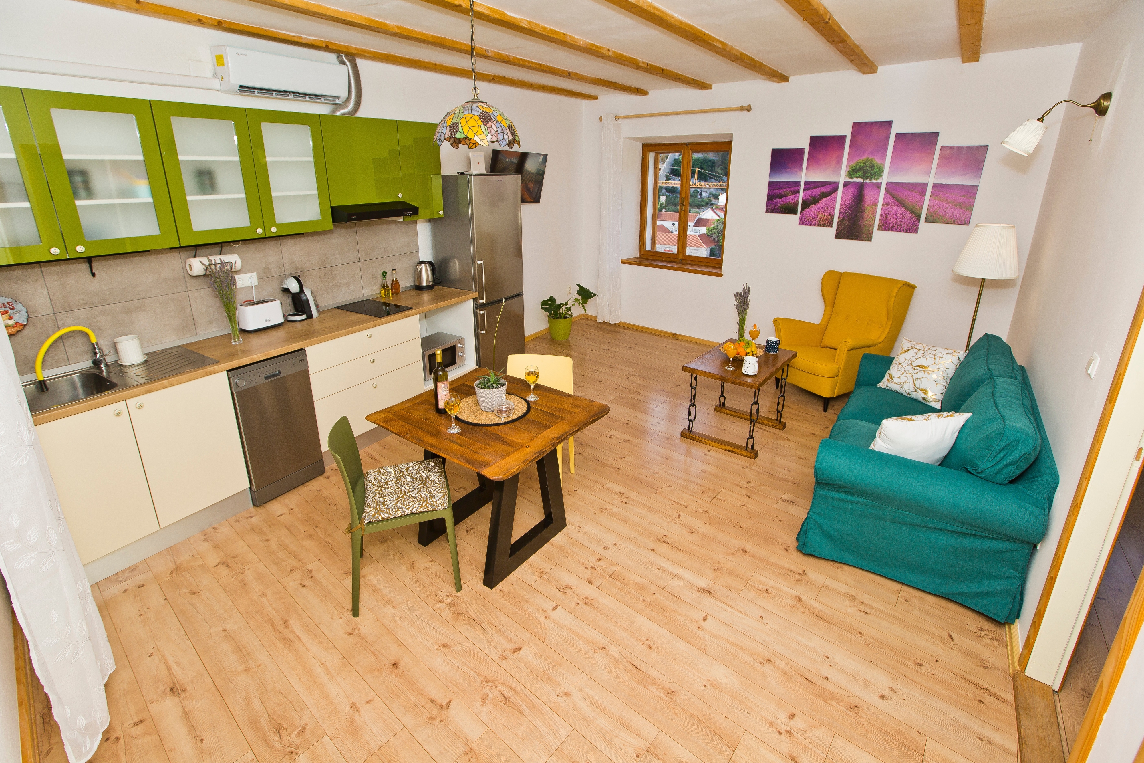 One bedroom apartment with terrace Hvar (A-23410-a)