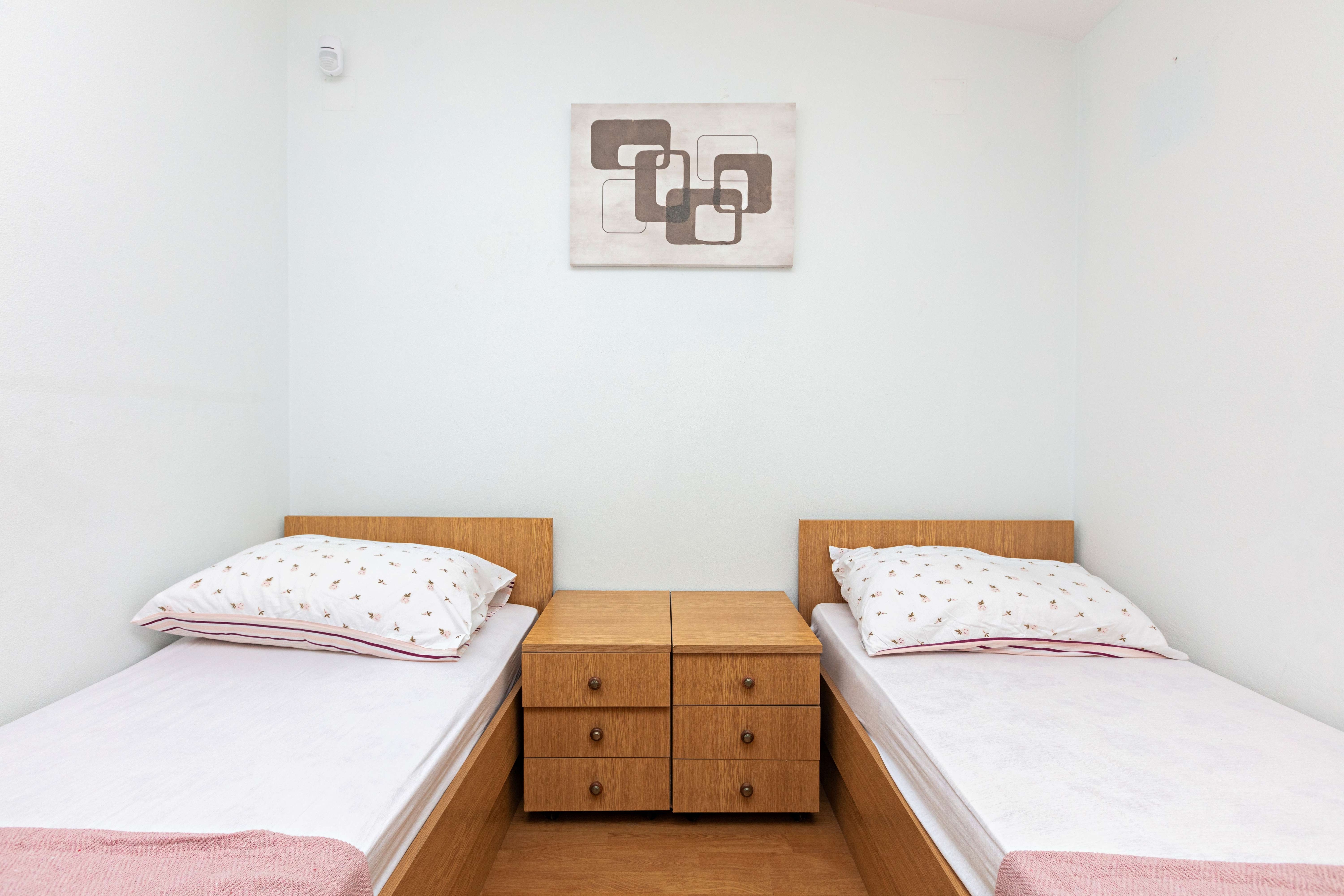 Two bedroom apartment near beach Rogoznica  A-a
