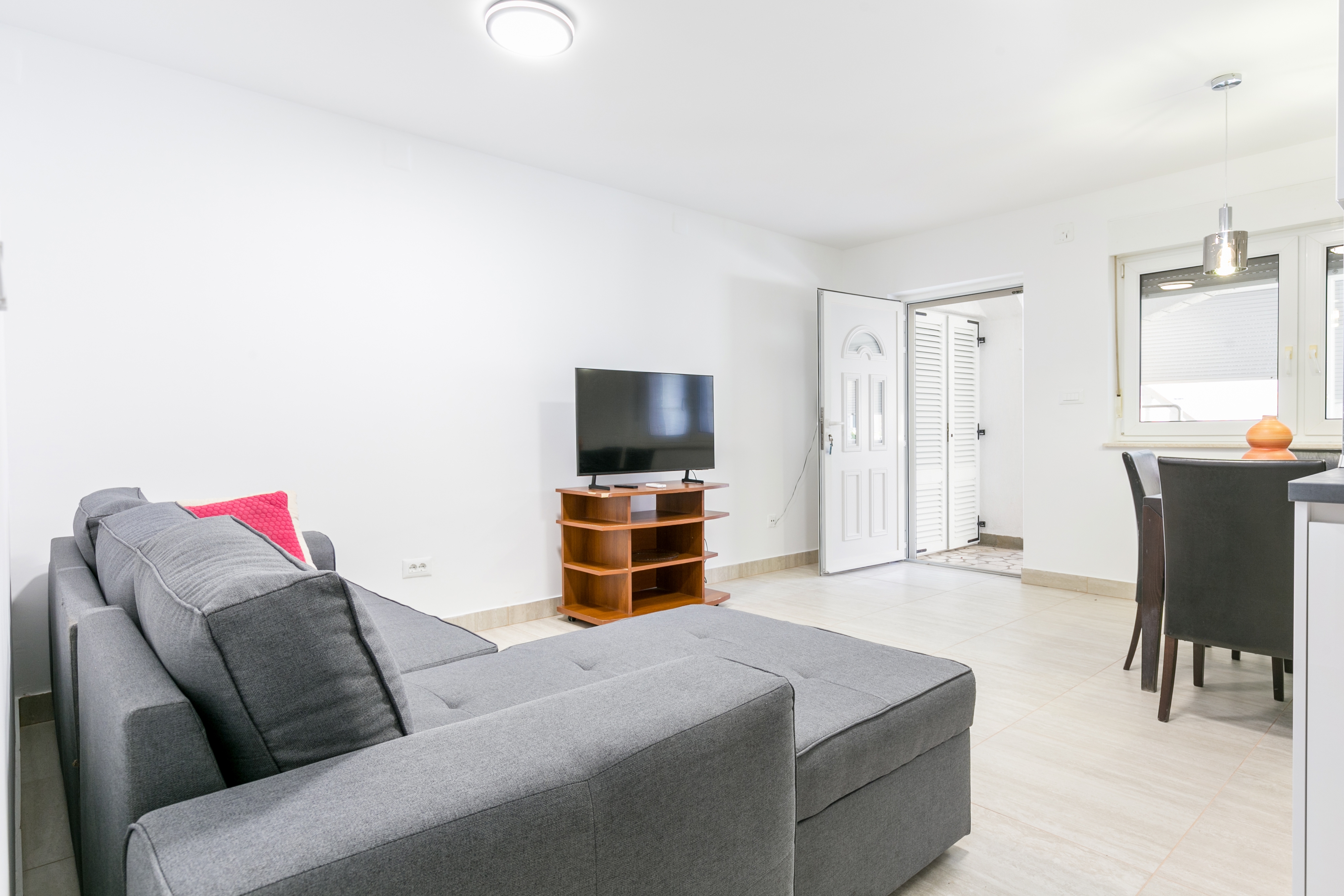 One bedroom apartment near beach Rogoznica (A-23414-c) One bedroom apartment near beach Rogoznica (A-23414-c)