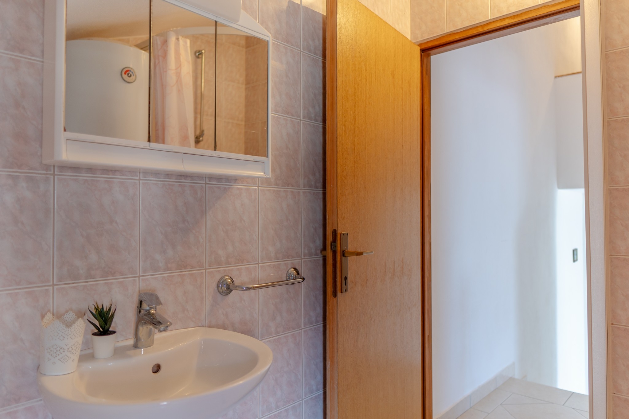 One bedroom apartment near beach Vir  A-b