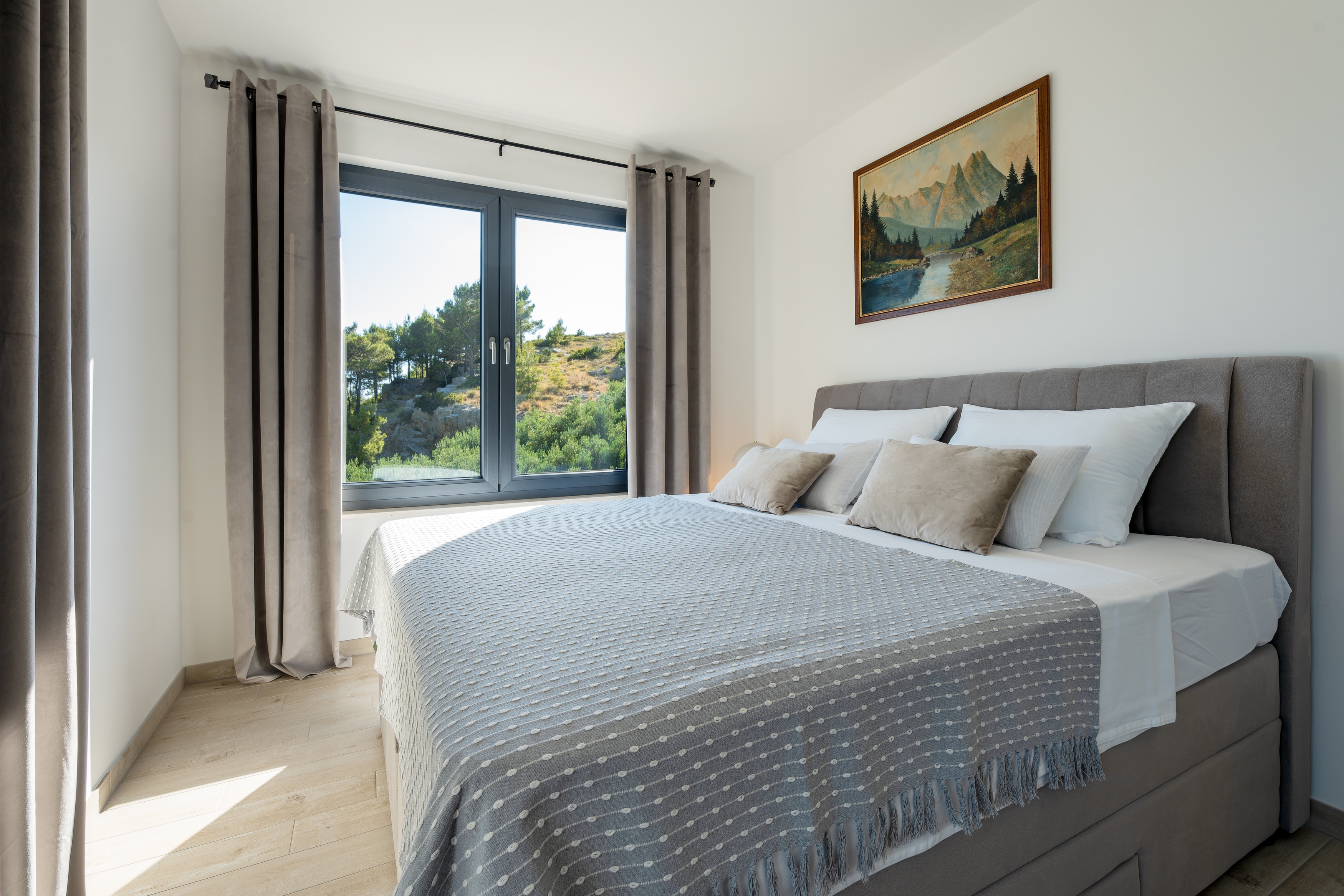 Two bedroom apartment with terrace and sea view Krvavica, Makarska  A-a
