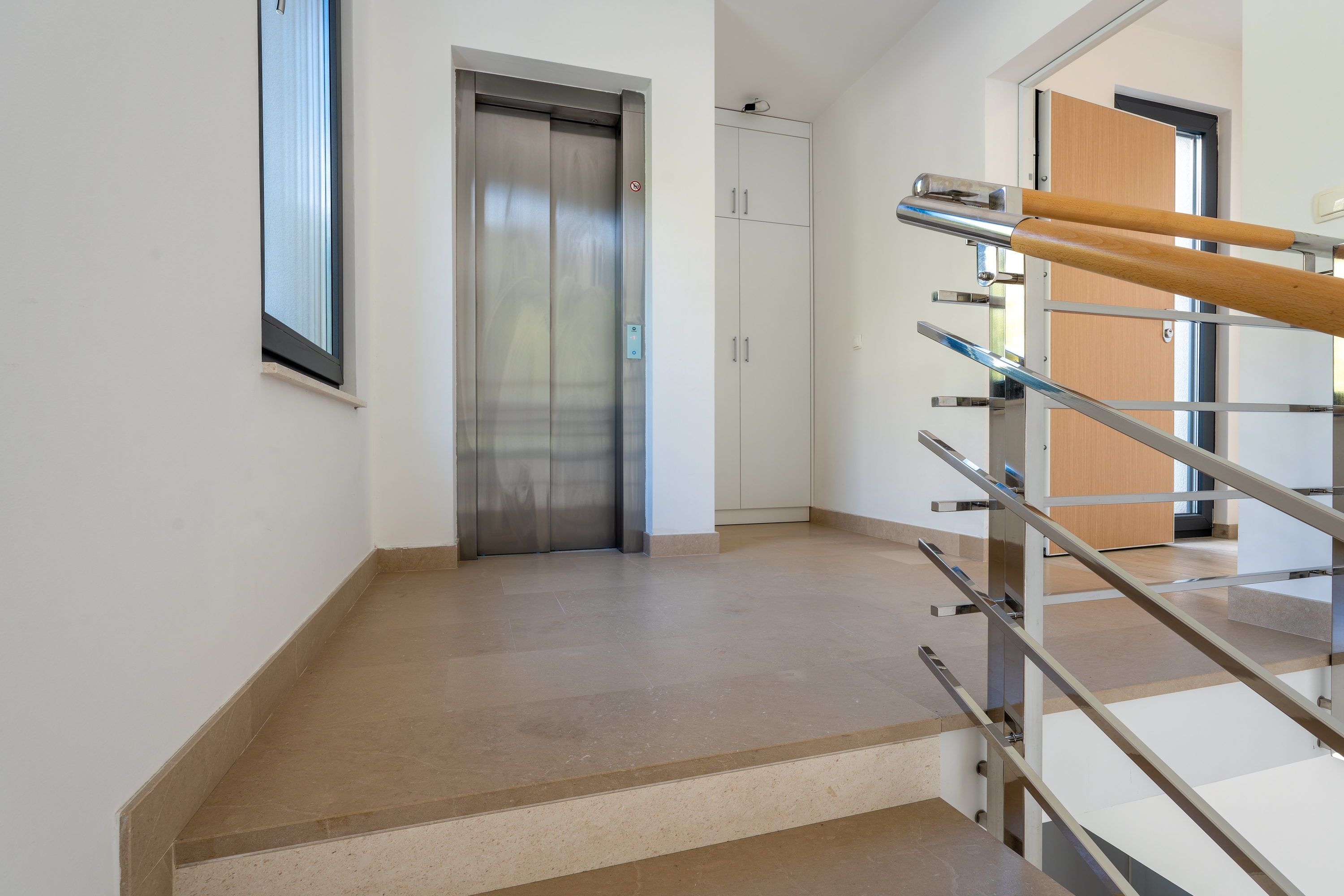Two bedroom apartment with terrace and sea view Krvavica, Makarska  A-a
