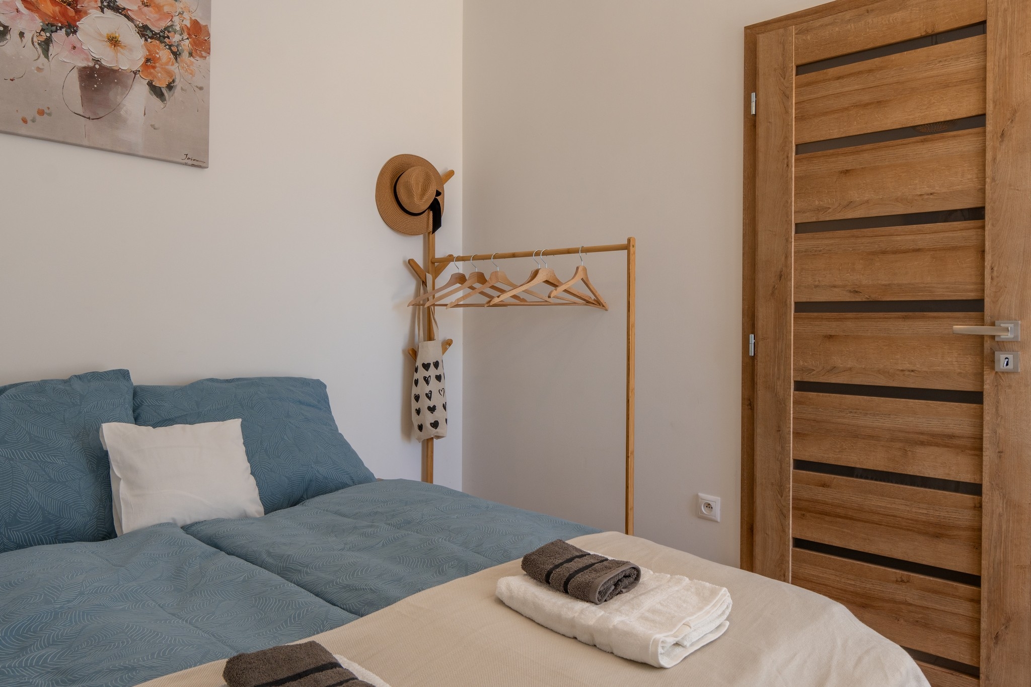 Three bedroom apartment near beach Vir  A-a