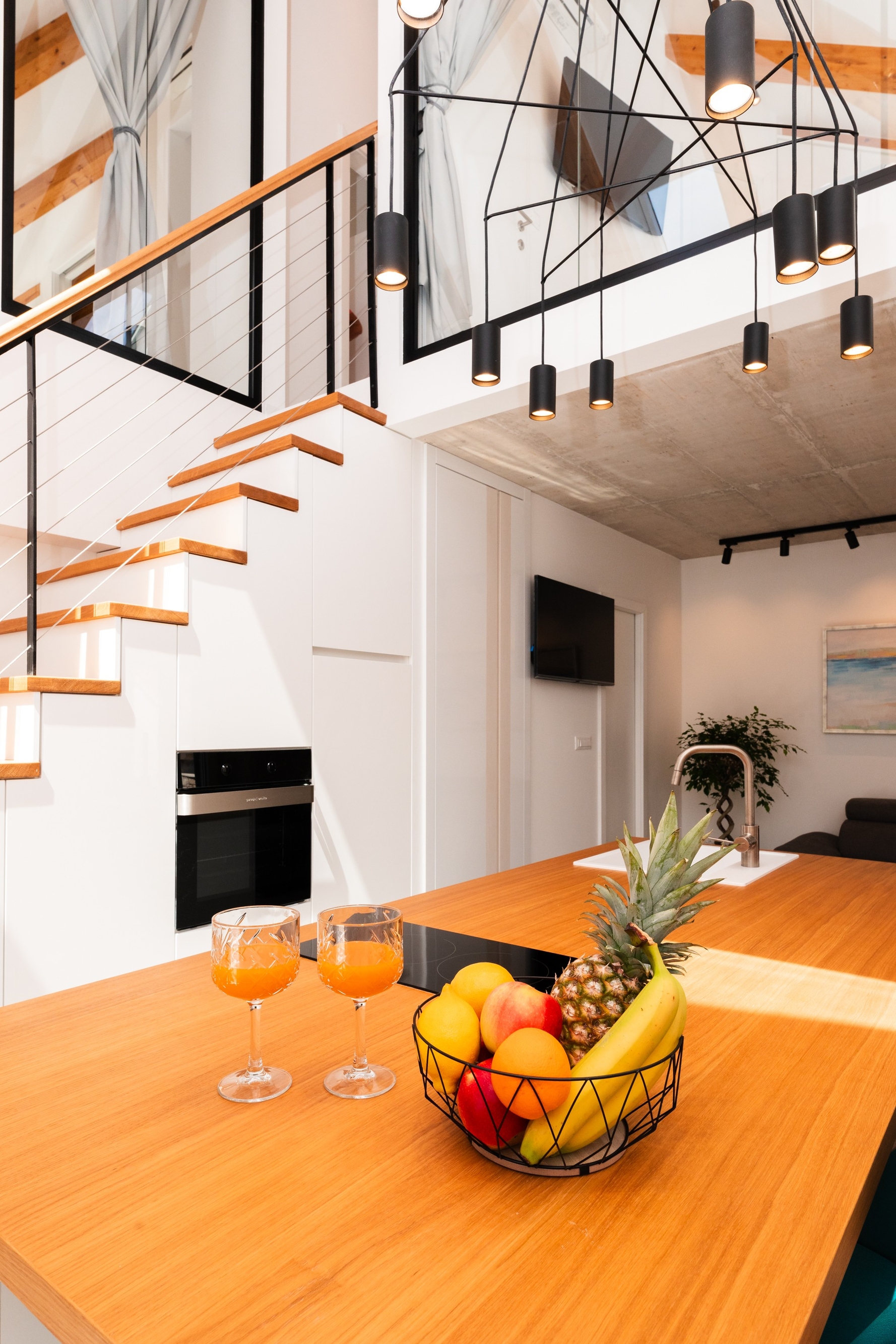 Two bedroom apartment with balcony Pučišća, Brač  A-a
