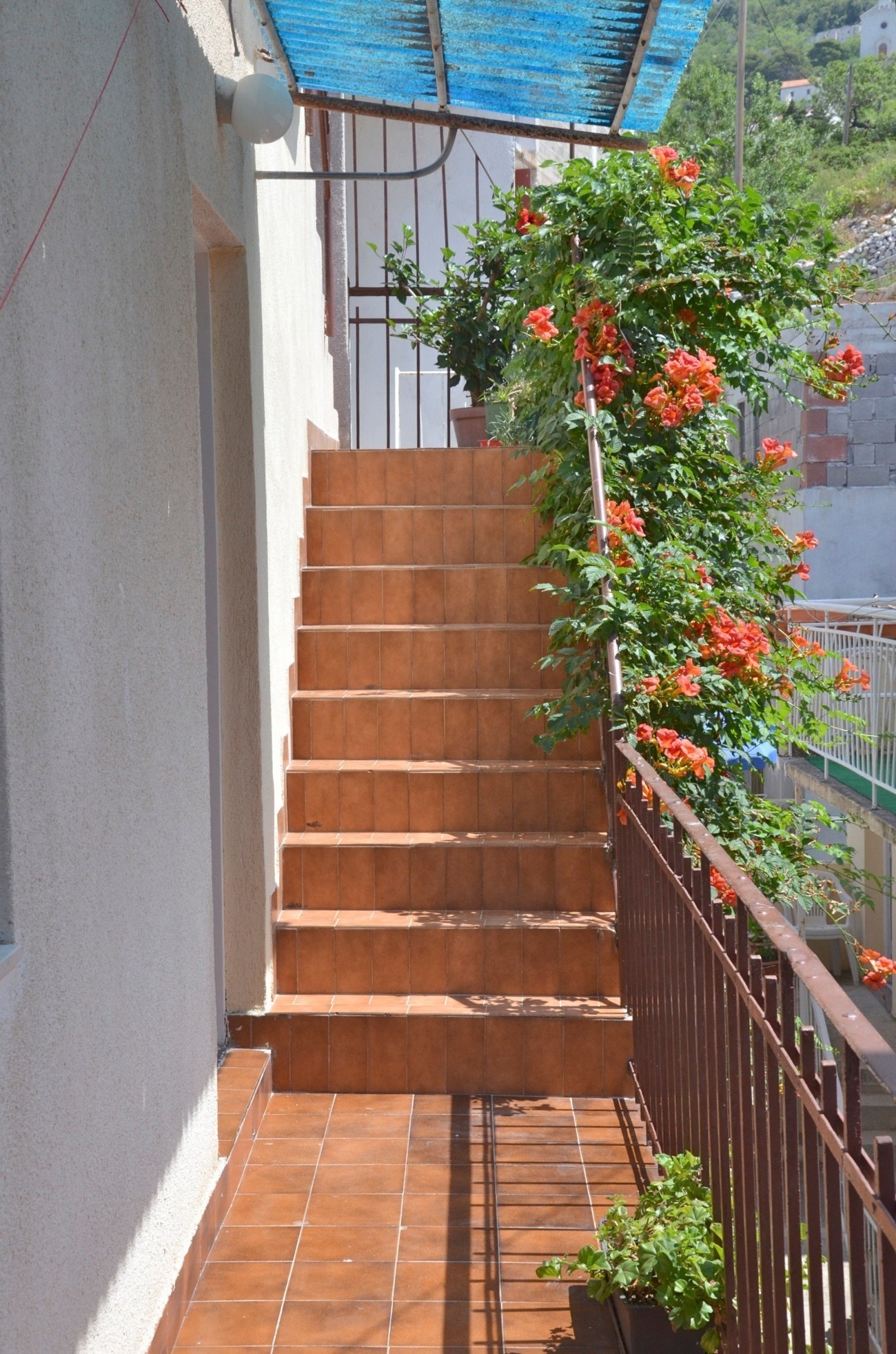 Three bedroom apartment near beach Drašnice, Makarska  A-b