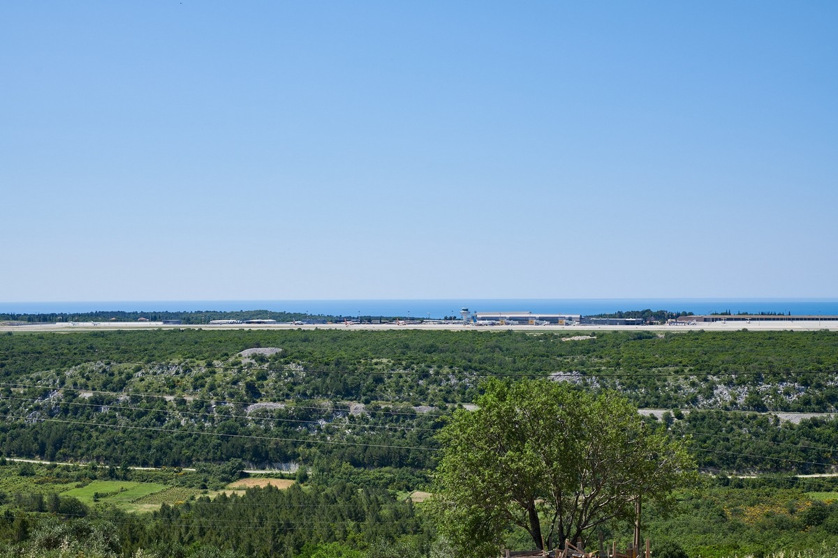 Three bedroom apartment with balcony and sea view Uskoplje, Dubrovnik  A-a