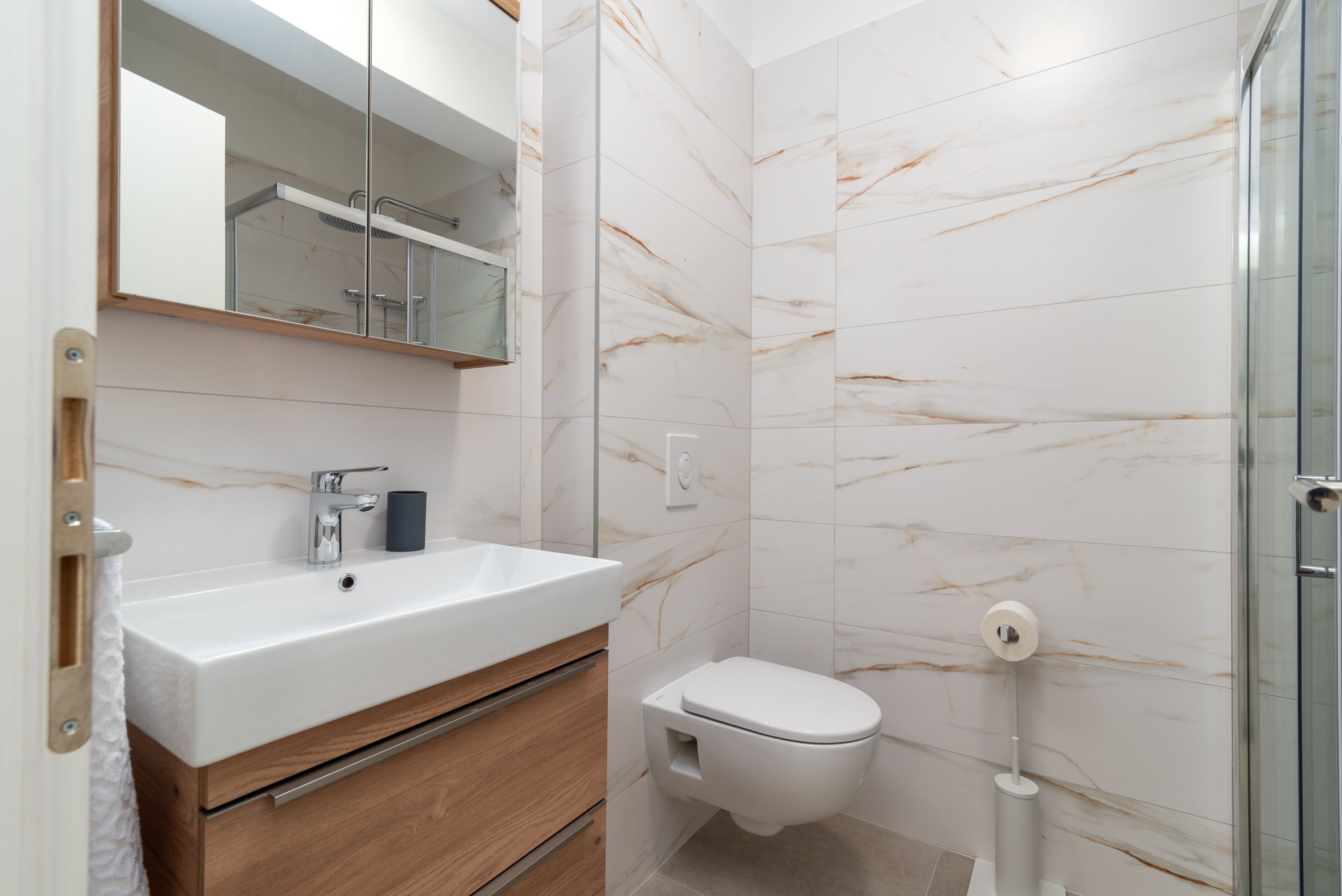 Two bedroom apartment with terrace Trogir  A-a