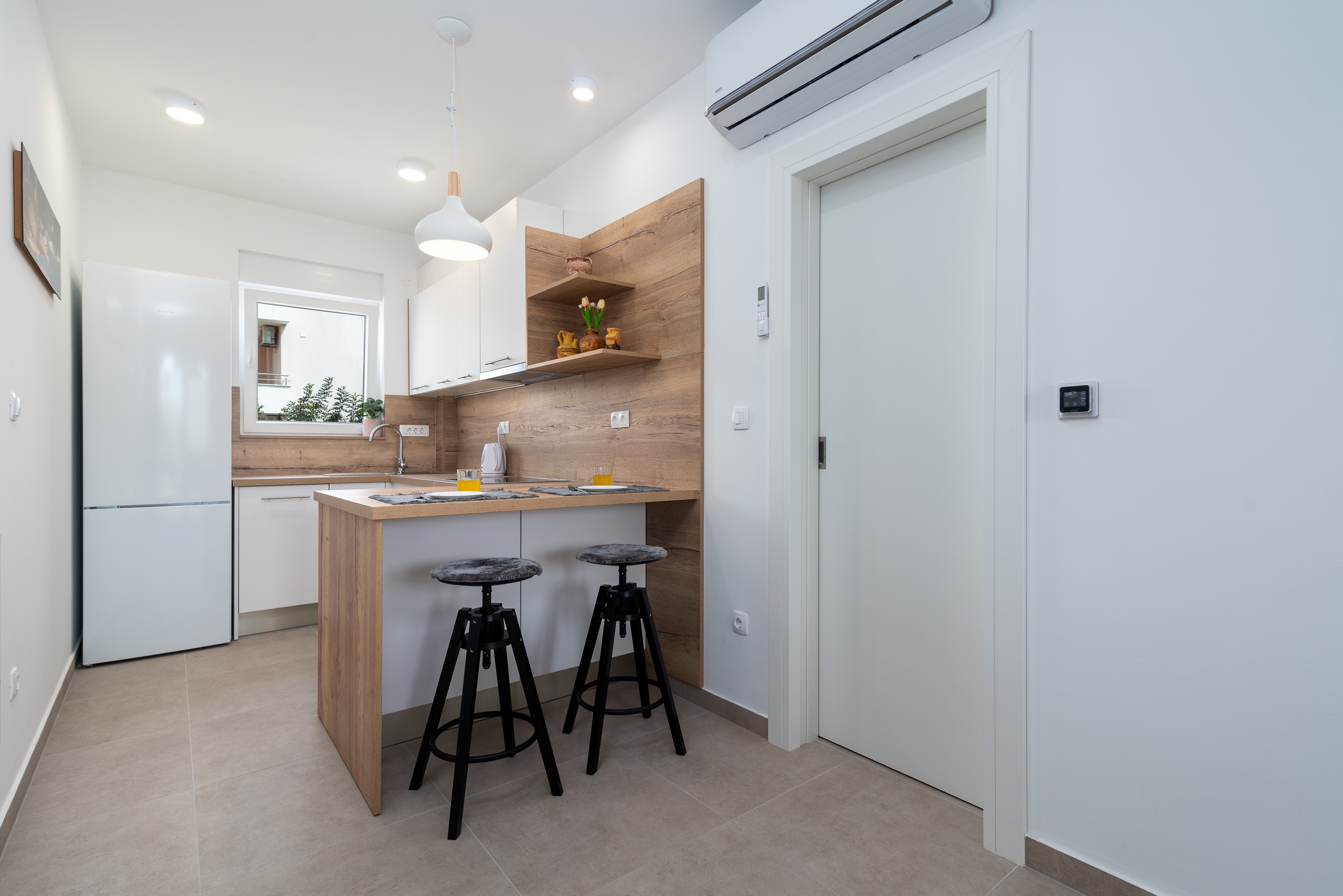 Two bedroom apartment with terrace Trogir  A-a