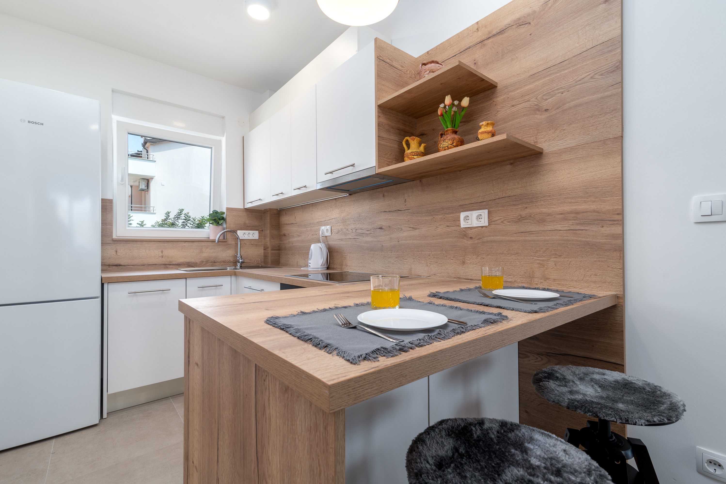 Two bedroom apartment with terrace Trogir  A-a