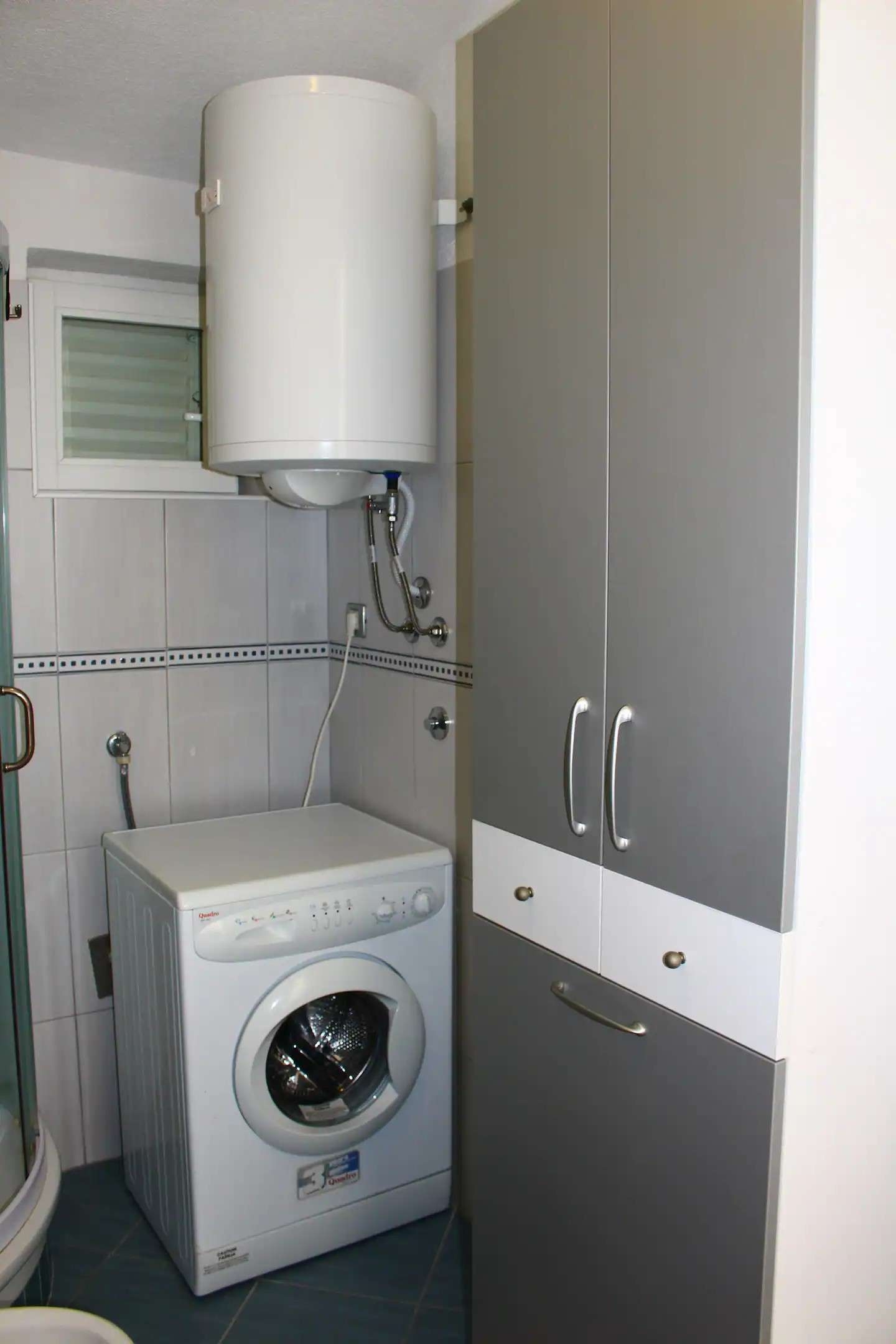 Three bedroom apartment with balcony and sea view Drage, Biograd  A-a