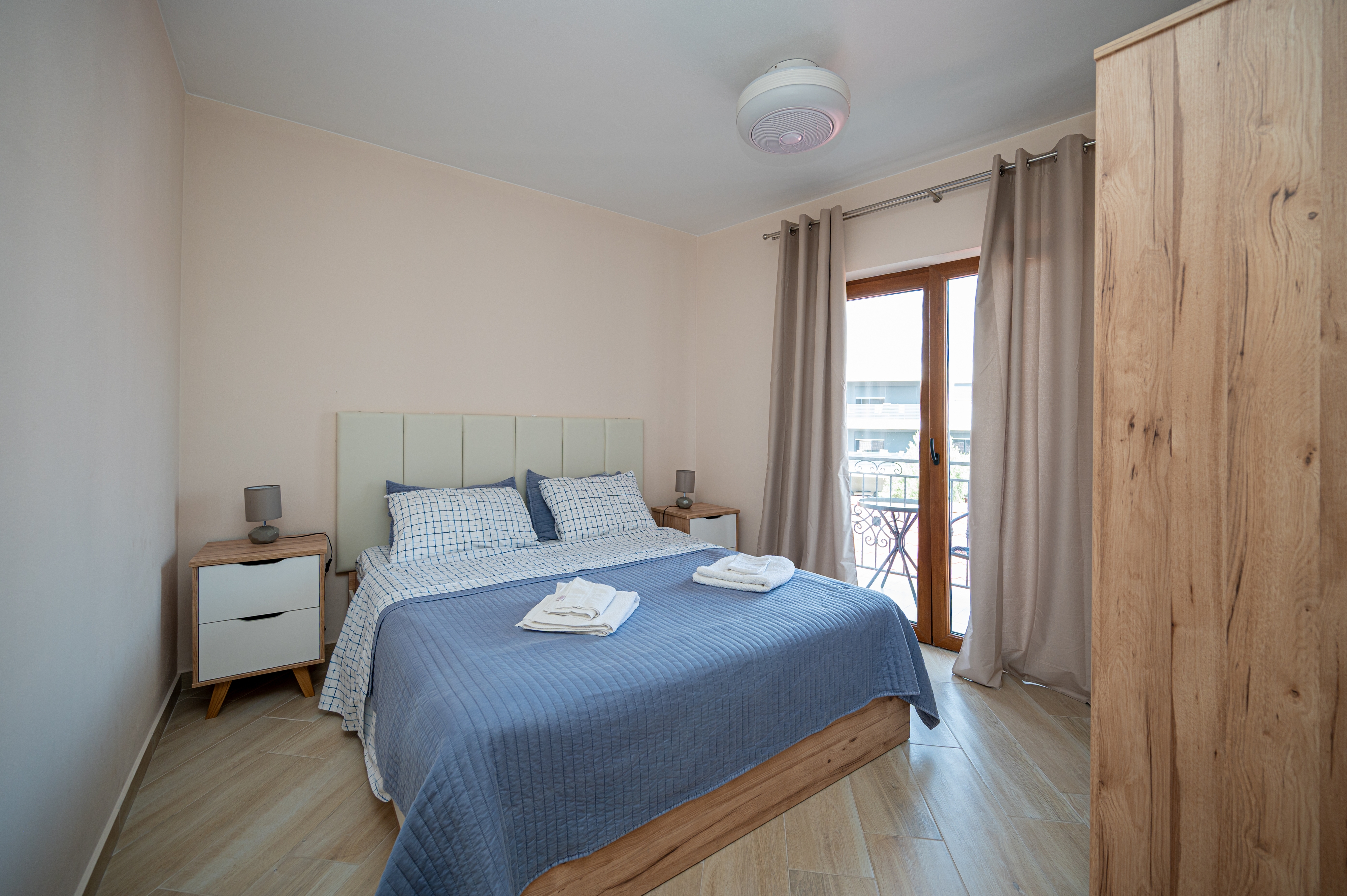 Four bedroom house with terrace and sea view Pakoštane, Biograd  K