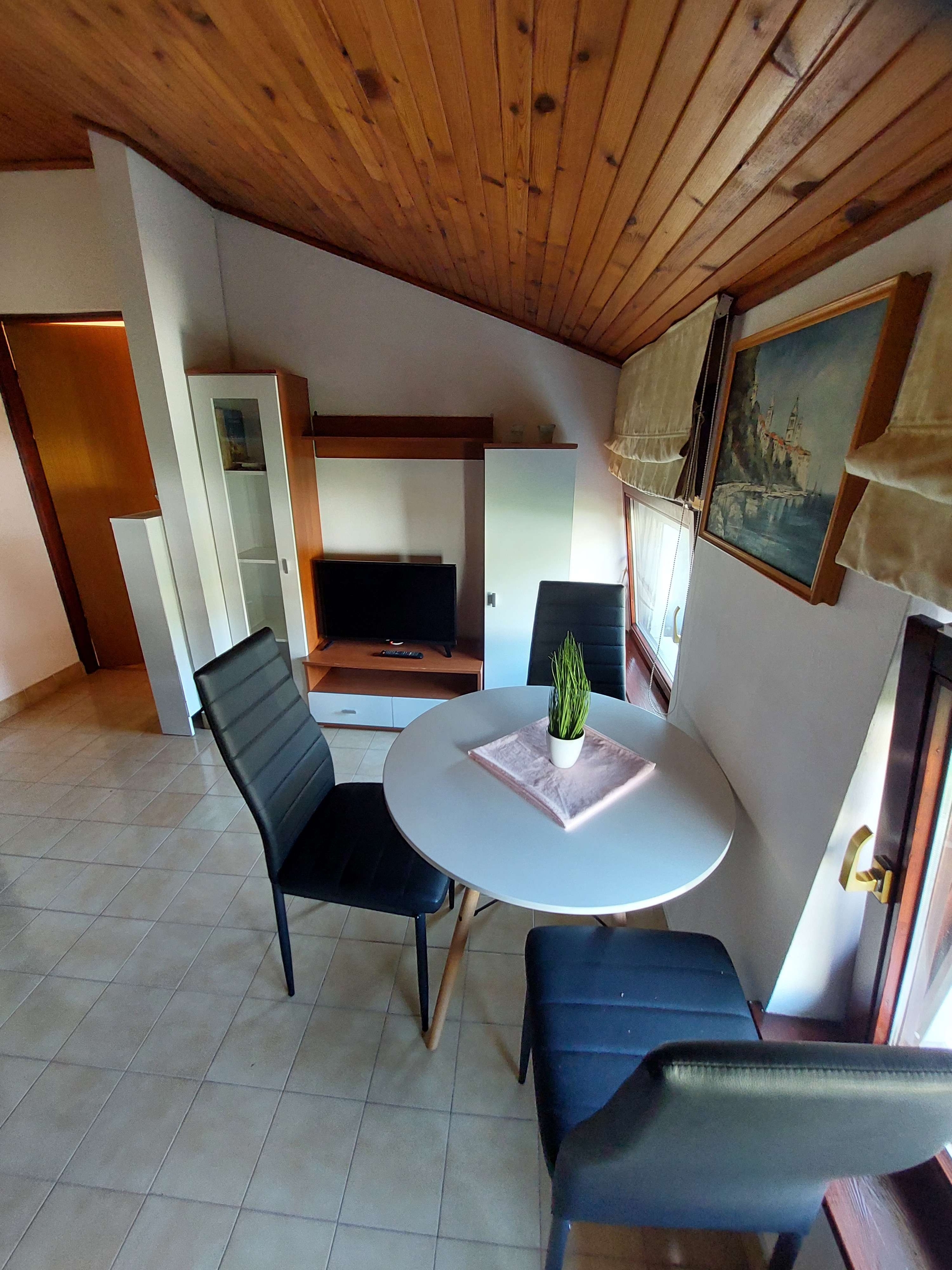 One bedroom apartment with balcony and sea view Banjol, Rab (A-23468-a) One bedroom apartment with balcony and sea view Banjol, Rab (A-23468-a)