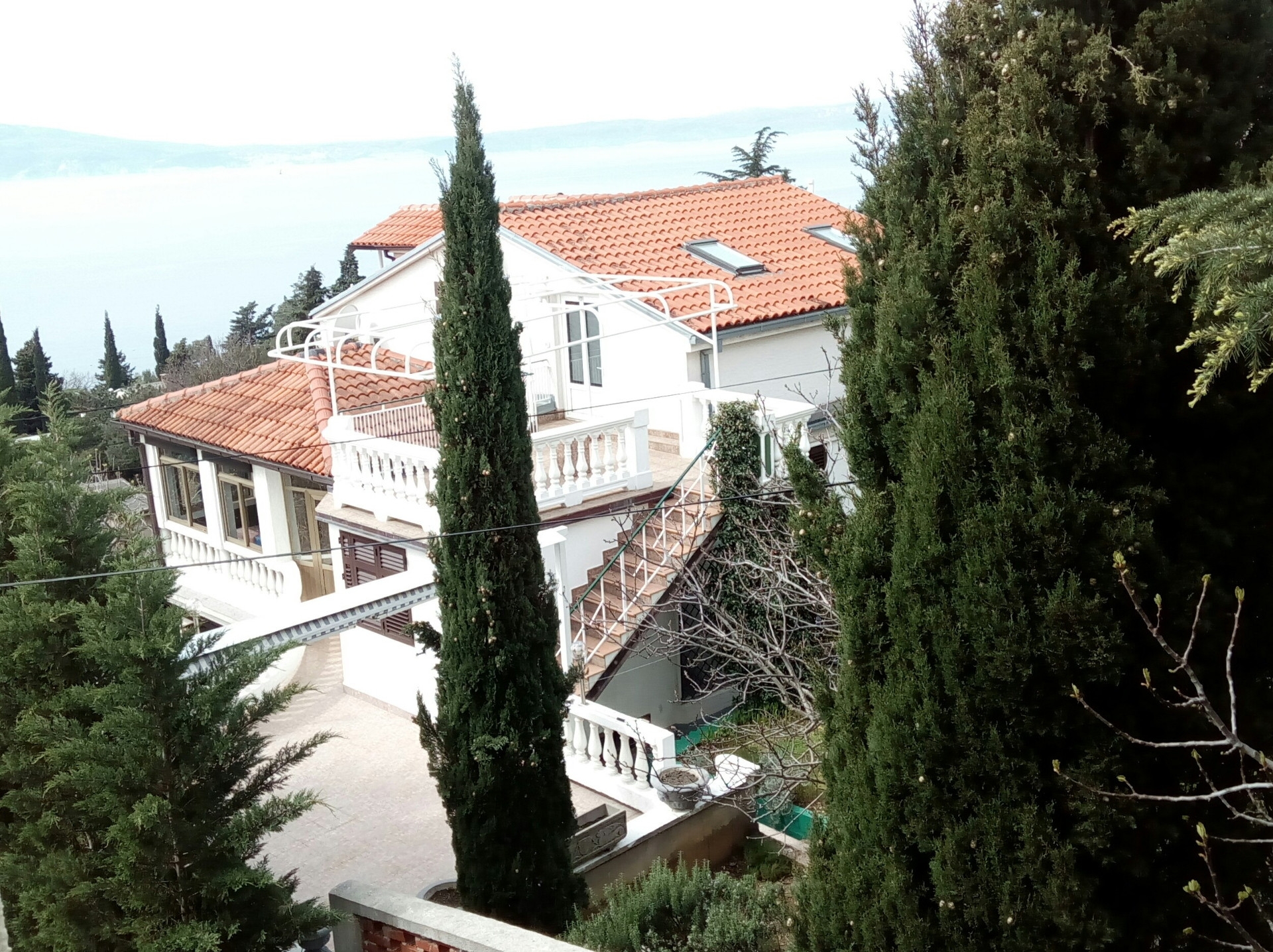 Two bedroom apartment with terrace and sea view Novi Vinodolski (A-2347-b)