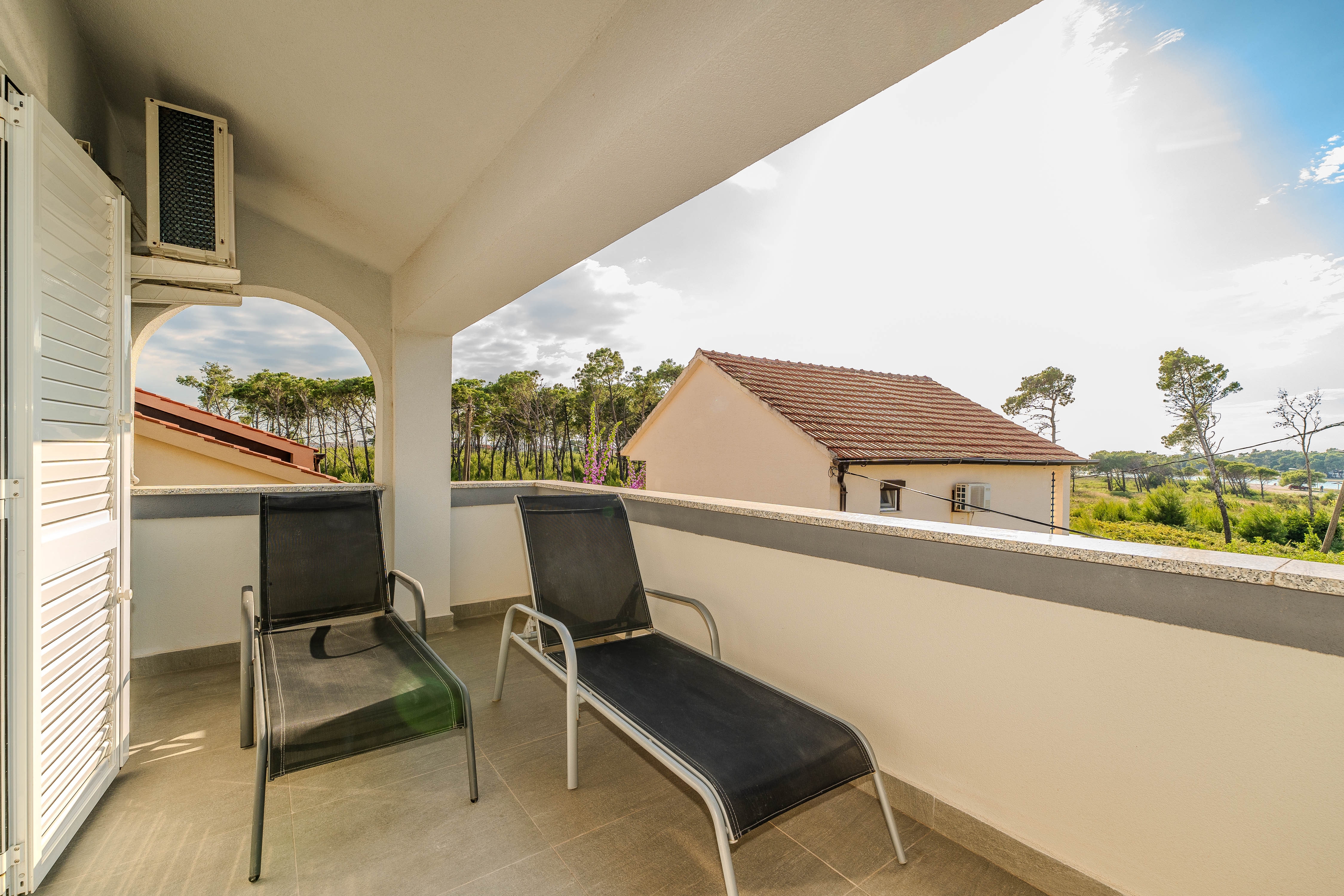 Two bedroom apartment with terrace and sea view Privlaka, Zadar  A-a