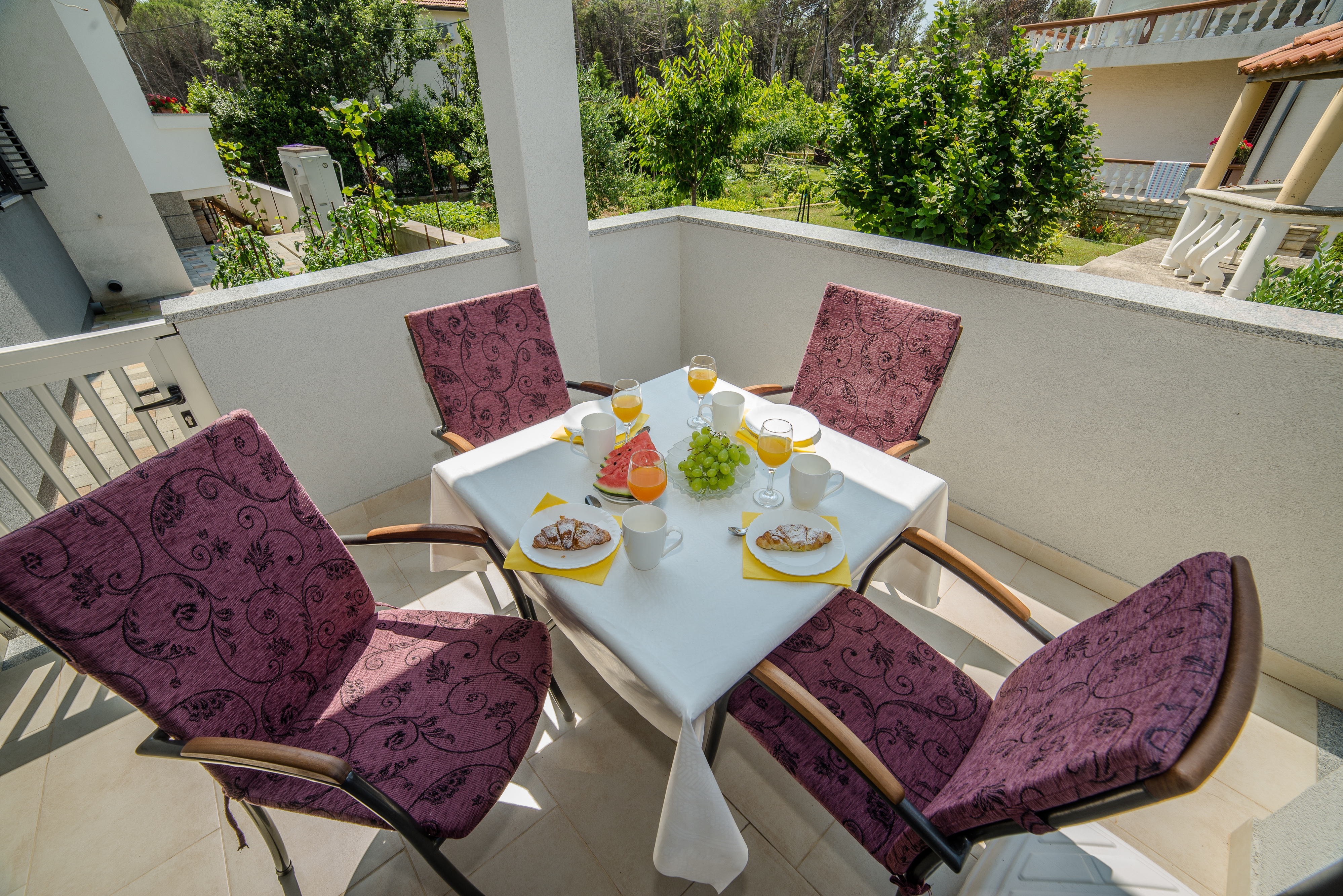 One bedroom apartment with terrace Privlaka, Zadar  A-c