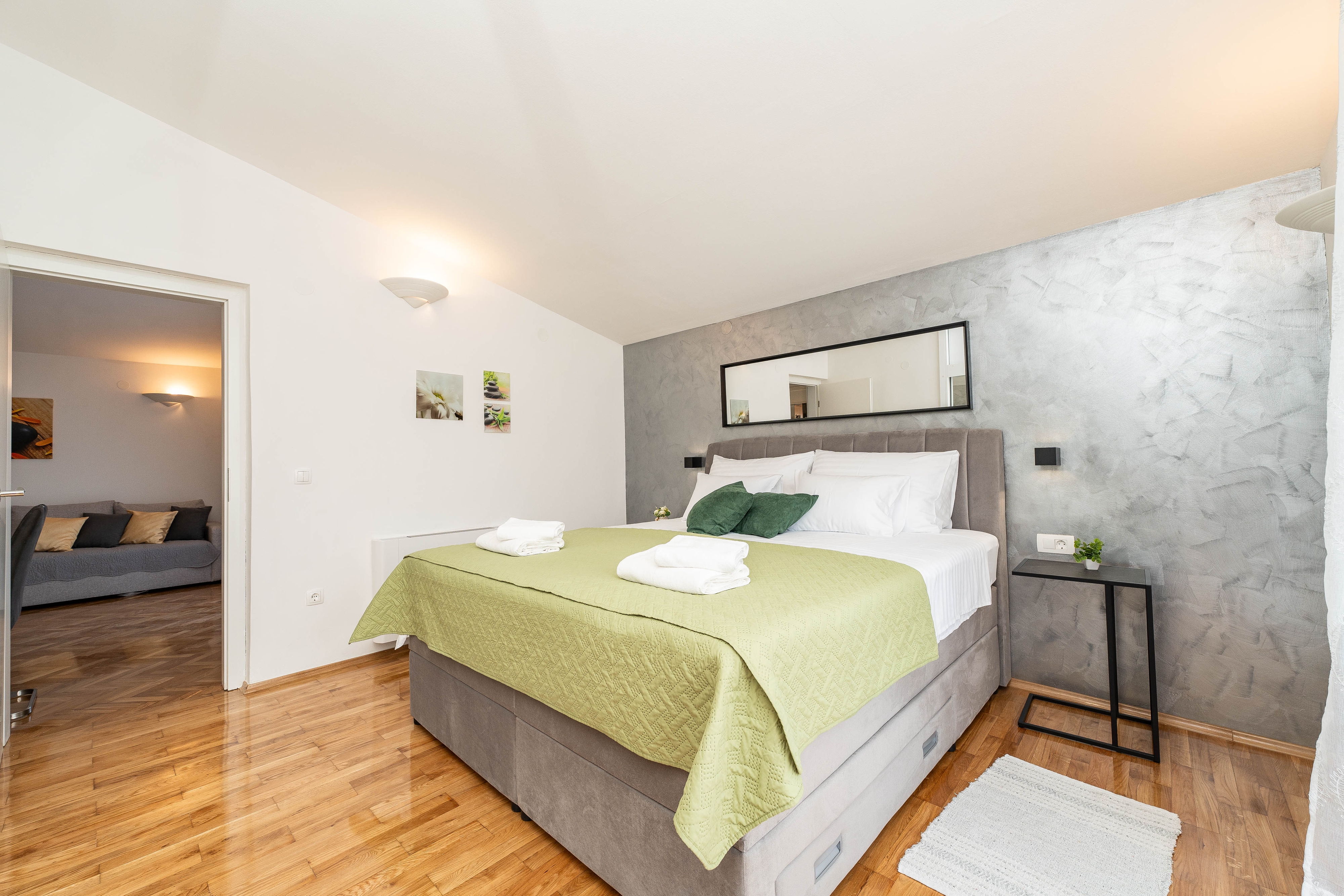 One bedroom apartment with balcony and sea view Privlaka, Zadar (A-23472-d) One bedroom apartment with balcony and sea view Privlaka, Zadar (A-23472-d)