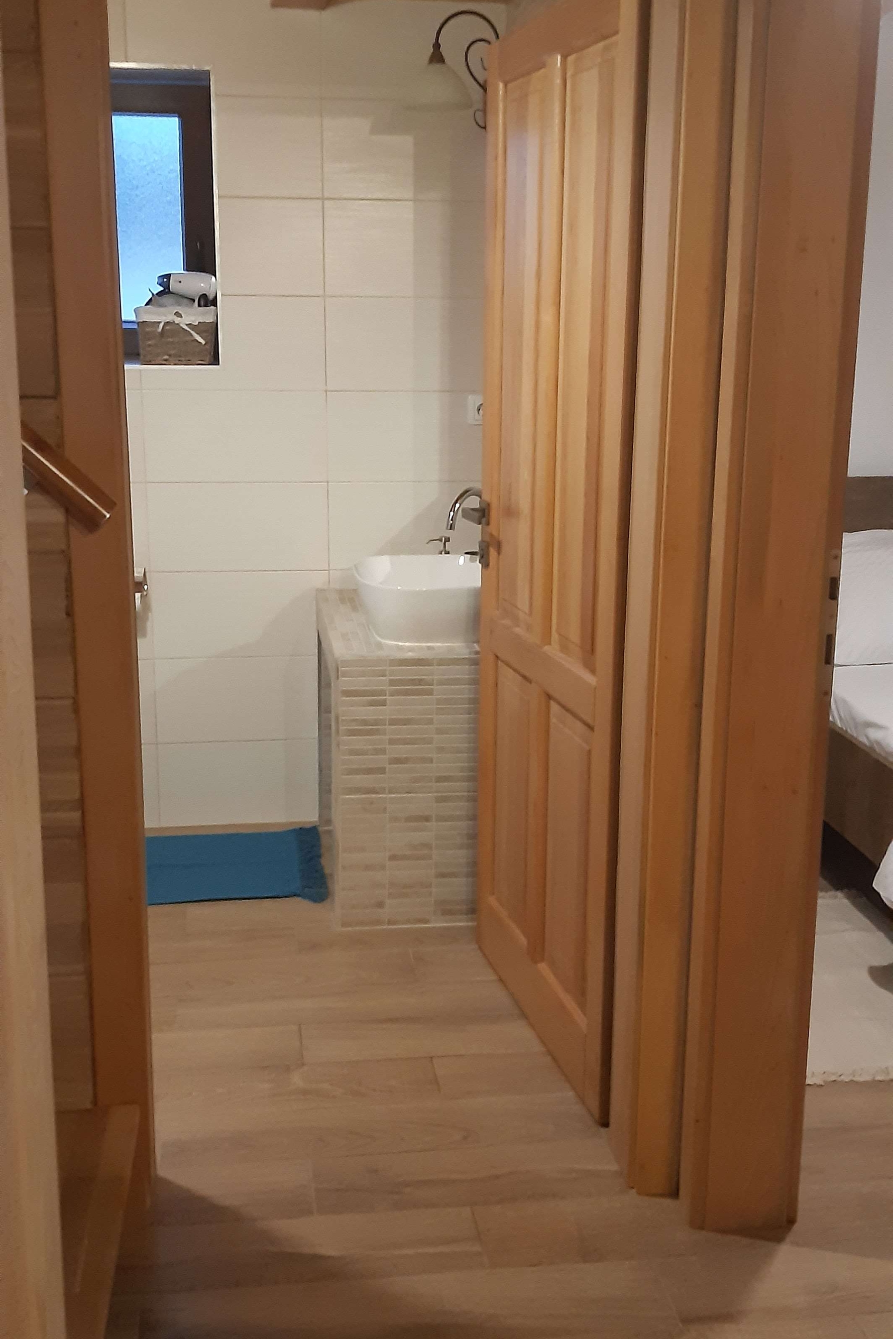Three bedroom house with terrace Basina, Hvar  K