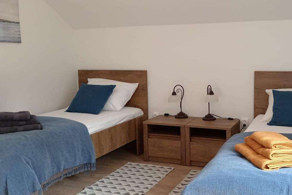Three bedroom house with terrace Basina, Hvar  K