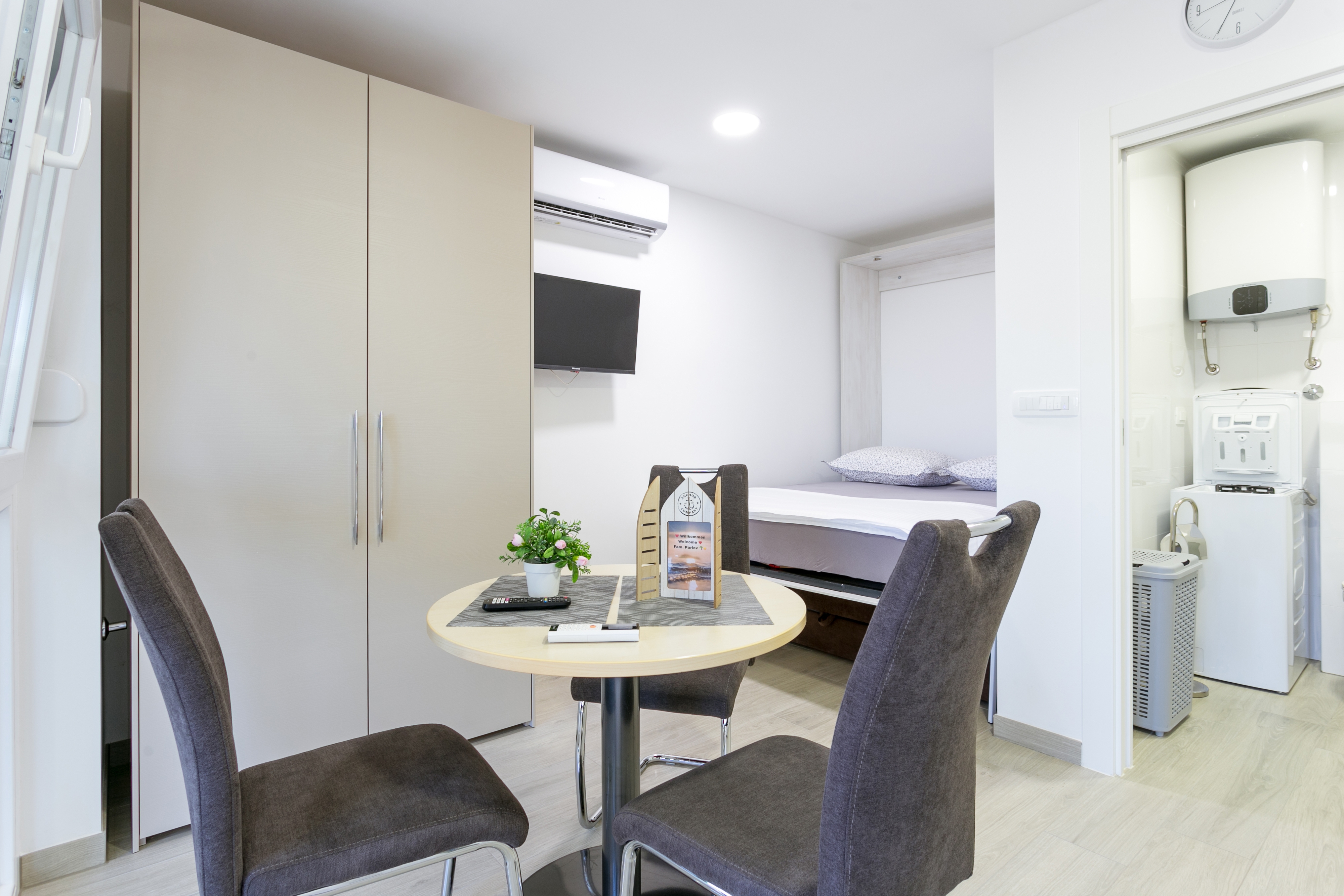 Studio flat with terrace Stobreč, Split  AS-a