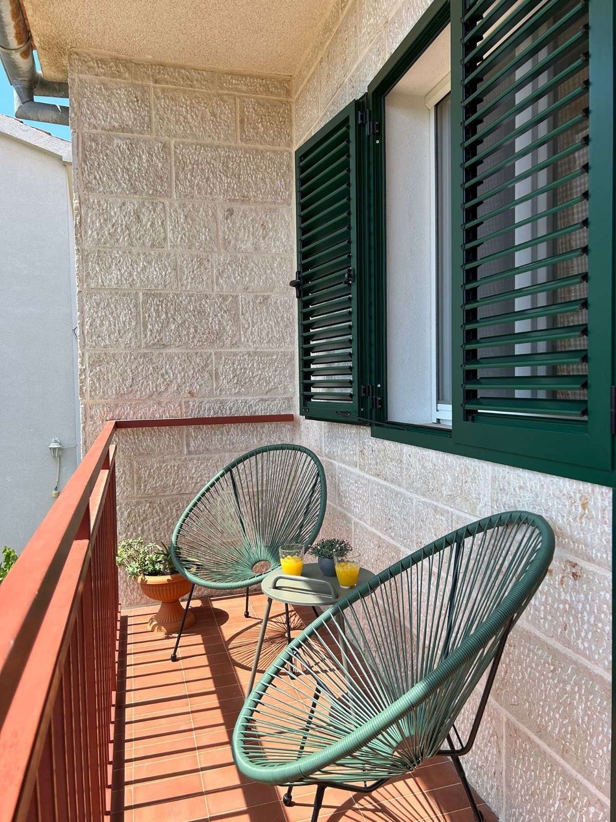 Two bedroom apartment with balcony Jezera, Murter  A-a