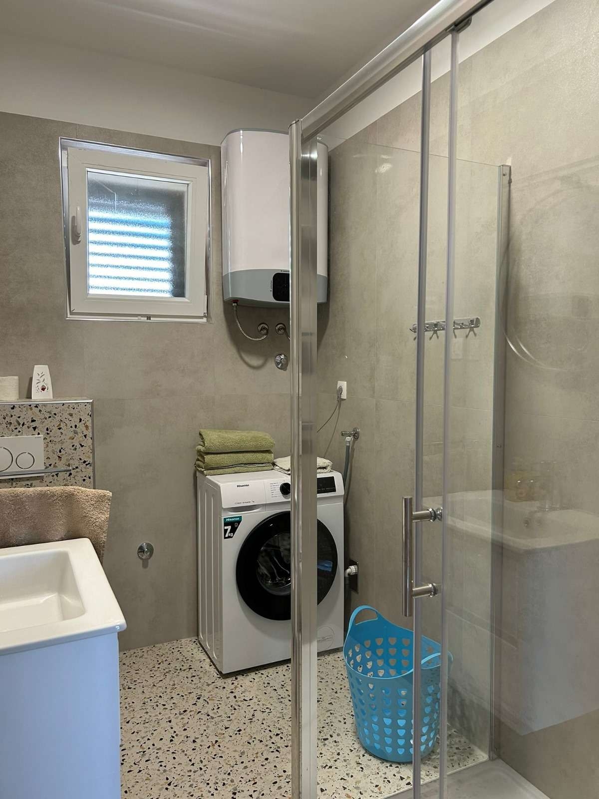 Two bedroom apartment with balcony Jezera, Murter  A-a