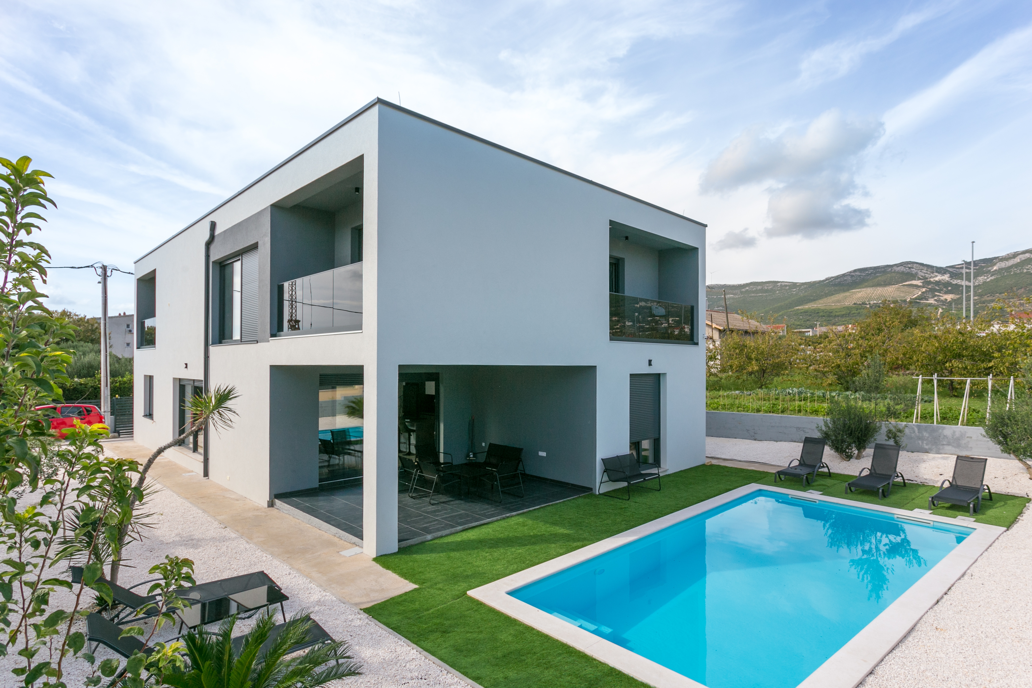 Comfortable and spacious house with terrace Kaštel Štafilić, Kaštela  K