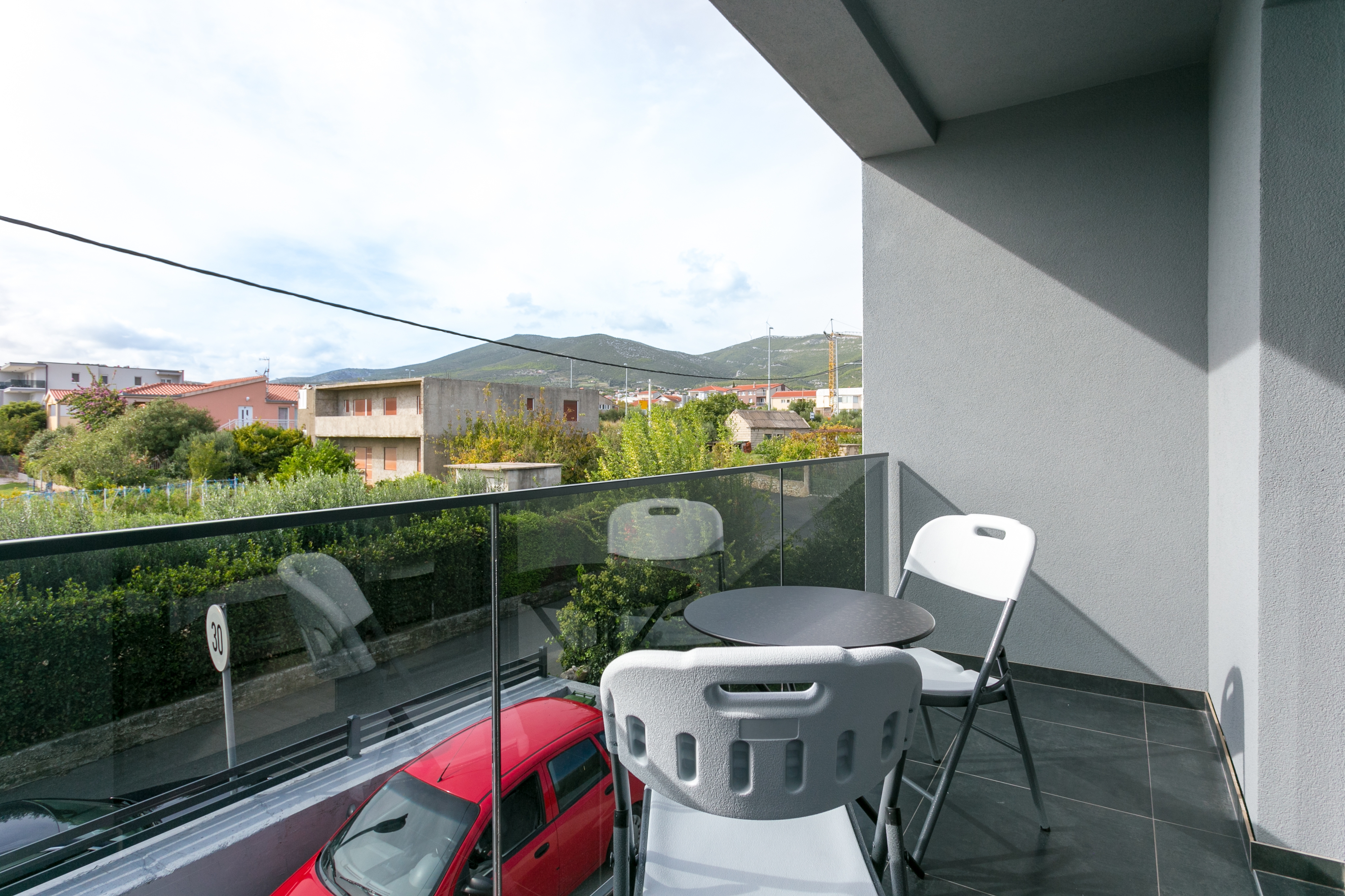 Comfortable and spacious house with terrace Kaštel Štafilić, Kaštela  K