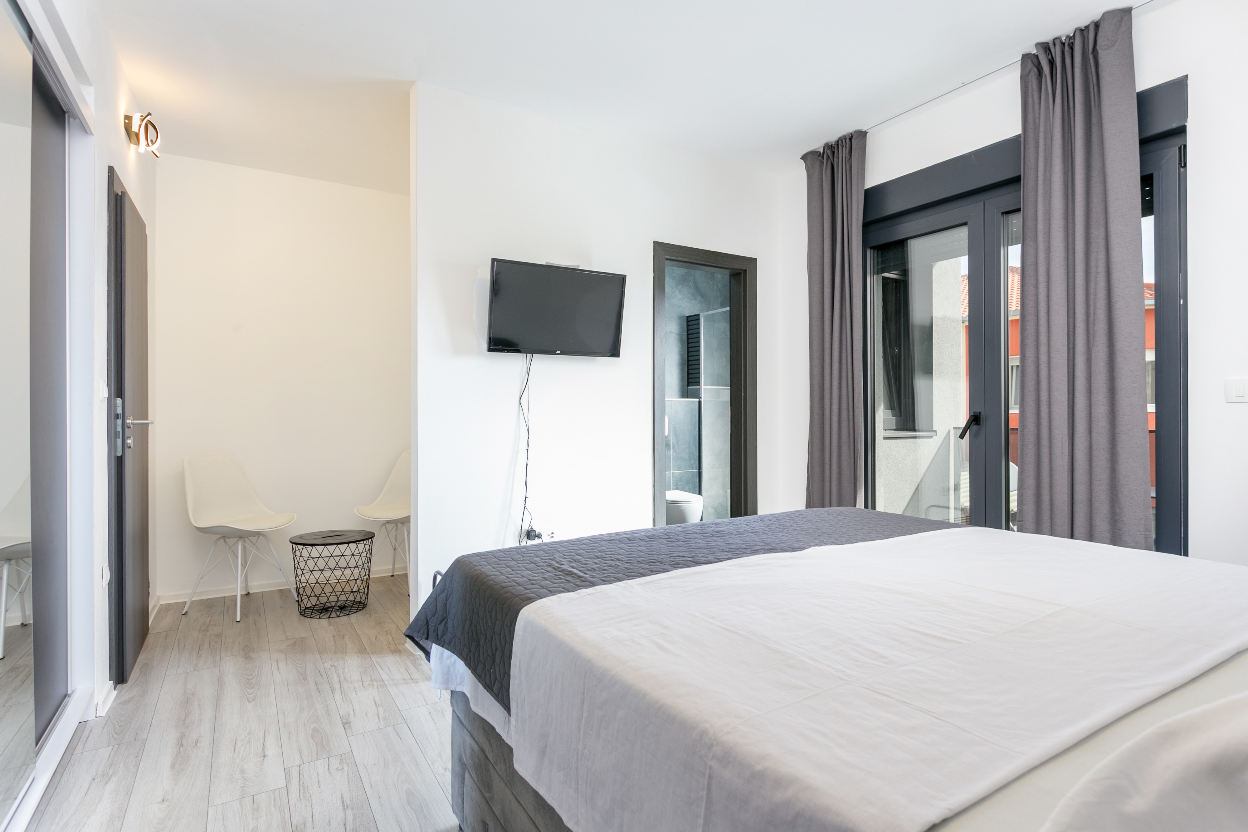 Comfortable and spacious house with terrace Kaštel Štafilić, Kaštela  K